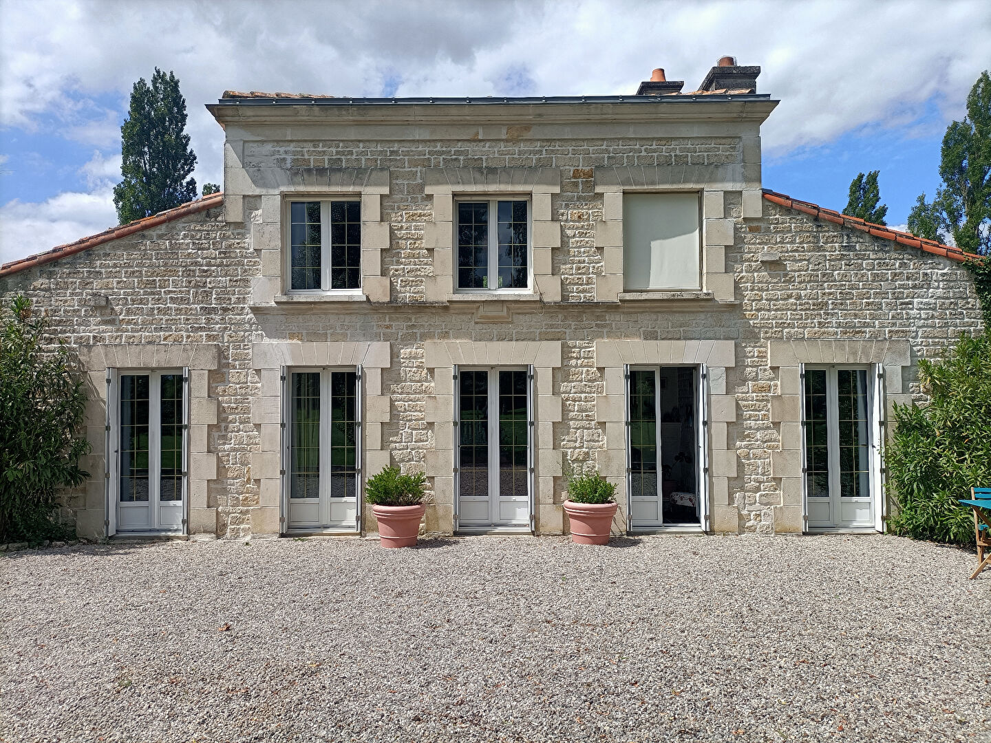 Agence immobilière de L'ADRESSE TONNAY-CHARENTE - L'Adresse Tonnay-Charente - Philippe BABIN