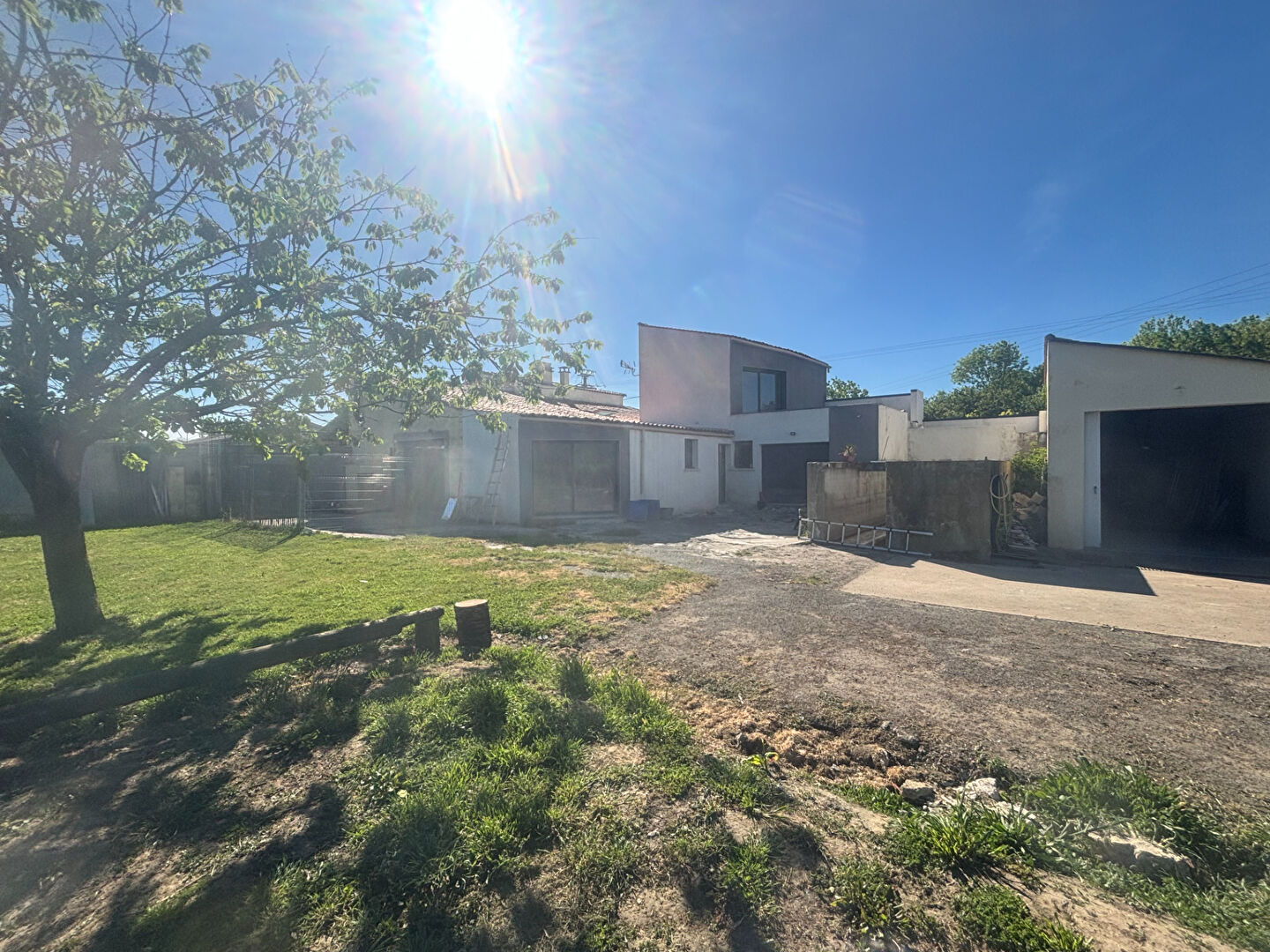 Agence immobilière de L'ADRESSE TONNAY-CHARENTE - L'Adresse Tonnay-Charente - Philippe BABIN