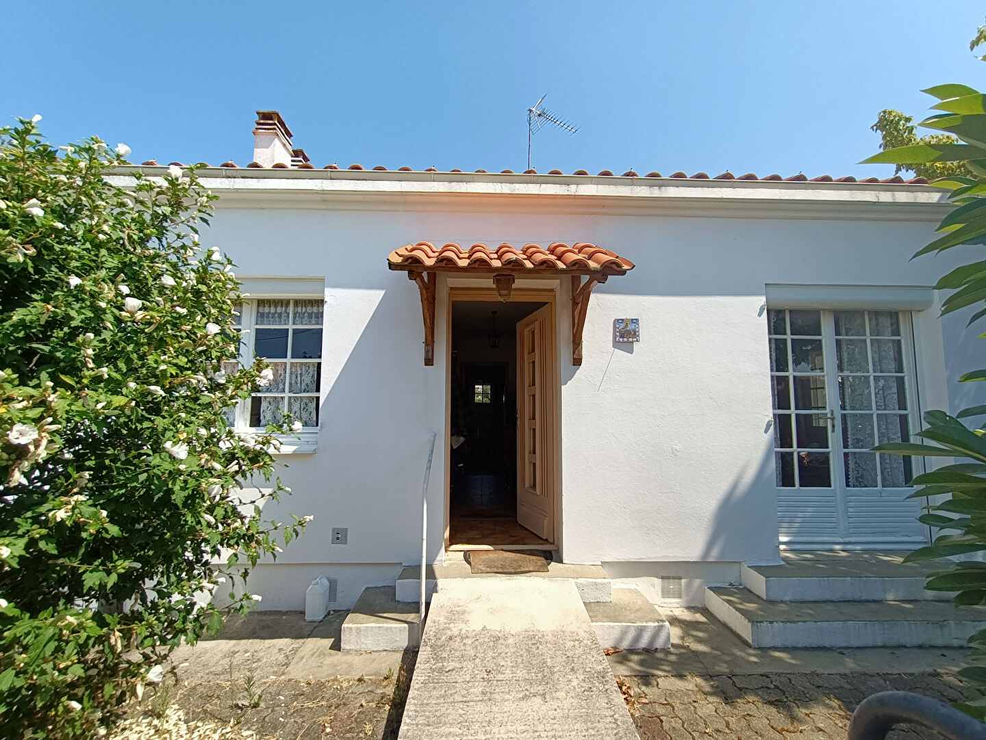 Agence immobilière de L'ADRESSE TONNAY-CHARENTE - L'Adresse Tonnay-Charente - Philippe BABIN
