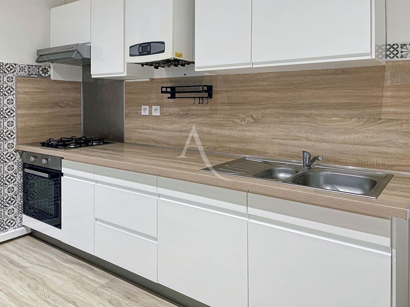 Photo Maison de village F4 image 1/6