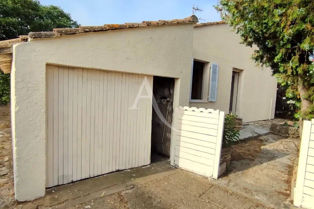 Agence immobilière de 
 L'ADRESSE VAUVERT - L'ADRESSE VAUVERT 
