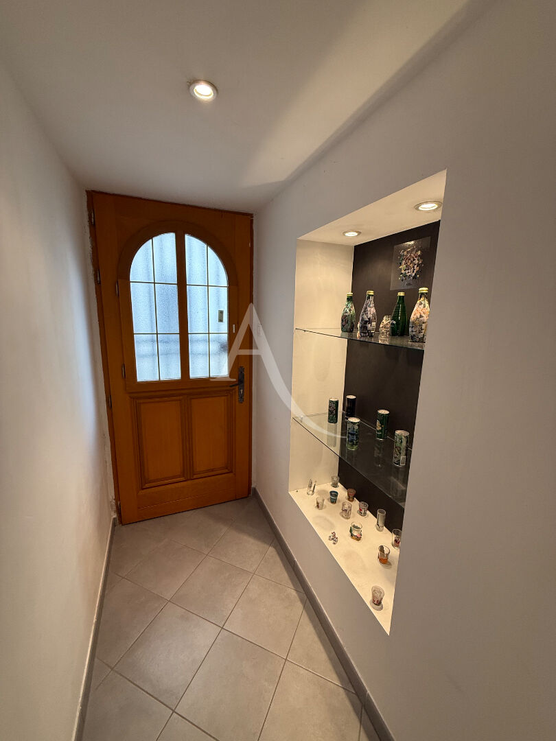 Agence immobilière de 
 L'ADRESSE VAUVERT - L'ADRESSE VAUVERT 
