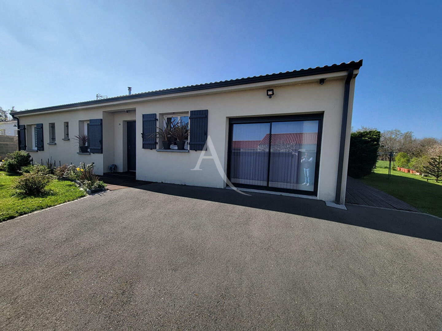 Maison Saint Etienne Du Bois - 5 pièces