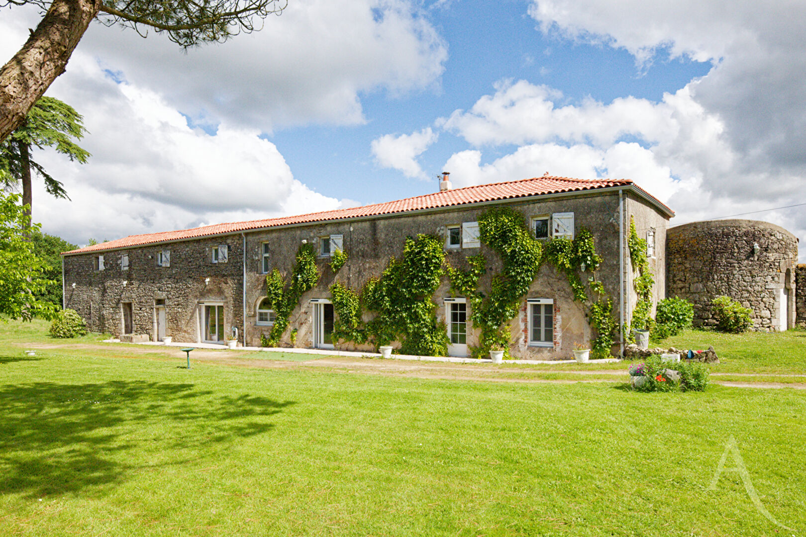 Agence immobilière de l'Adresse Legé