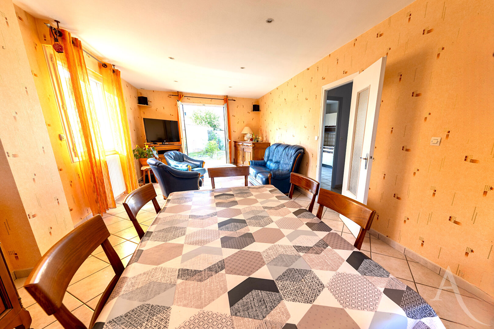 Photo Maison Montaigu image 2/6