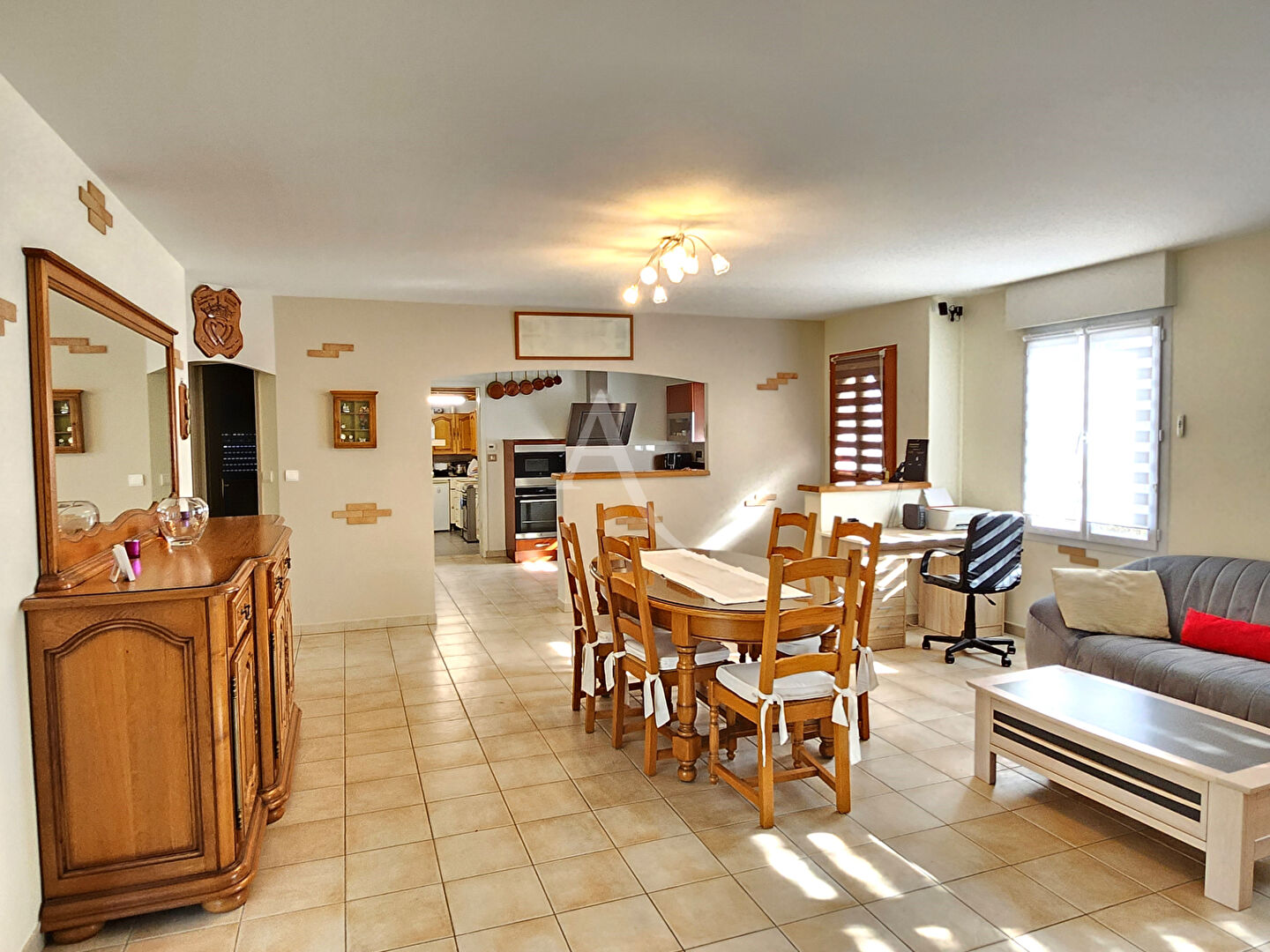 Photo Maison Martinet 3 pièce(s) - 127 m² image 4/6