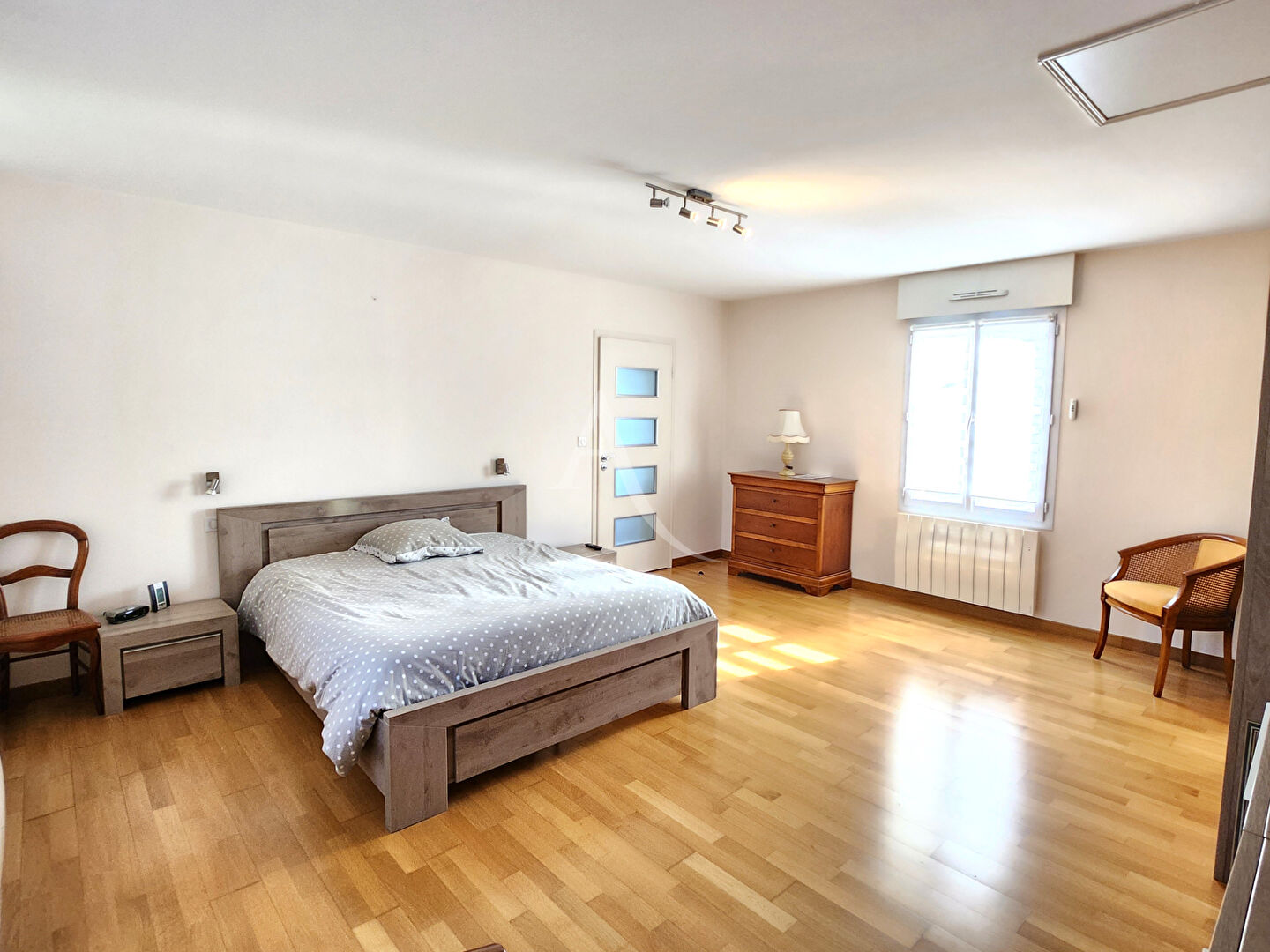 Photo Maison Martinet 3 pièce(s) - 127 m² image 6/6