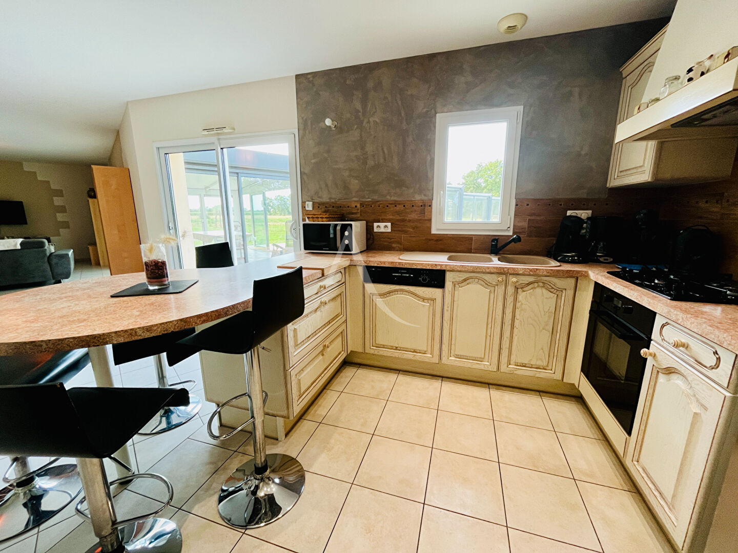 Photo Maison Familiale de 2009 -Sainte Flaive Des Loups - 3 chambres - 119m² image 3/6