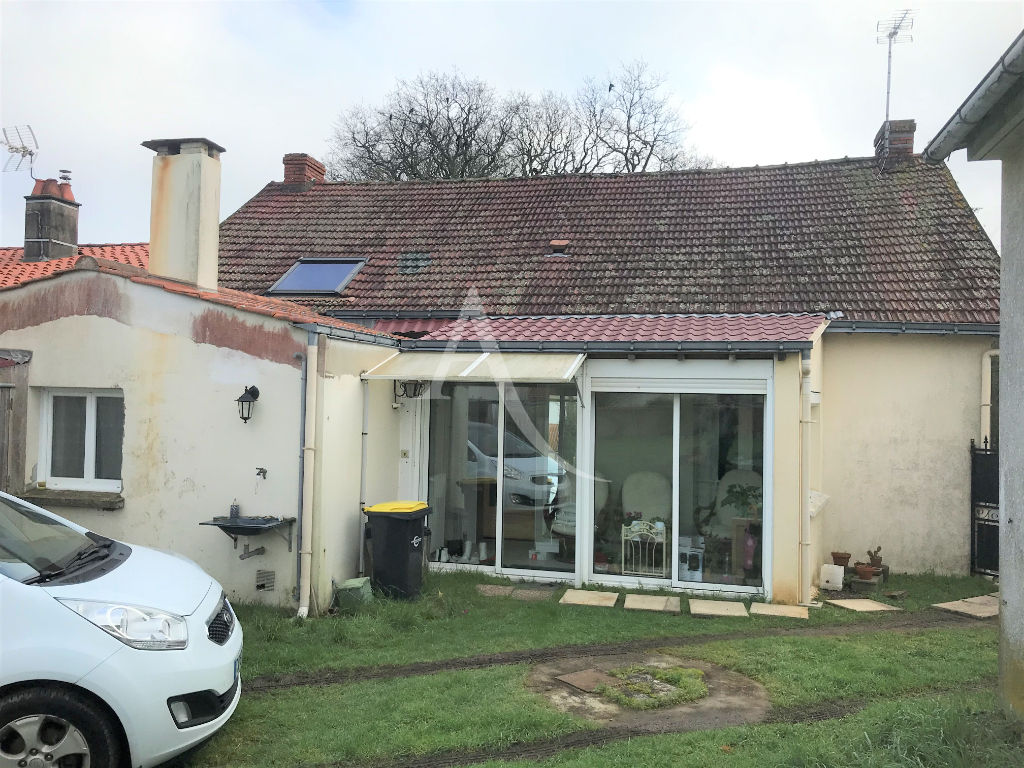 Photo LES ACHARDS - Maison 4 pièces -95 m² image 1/6