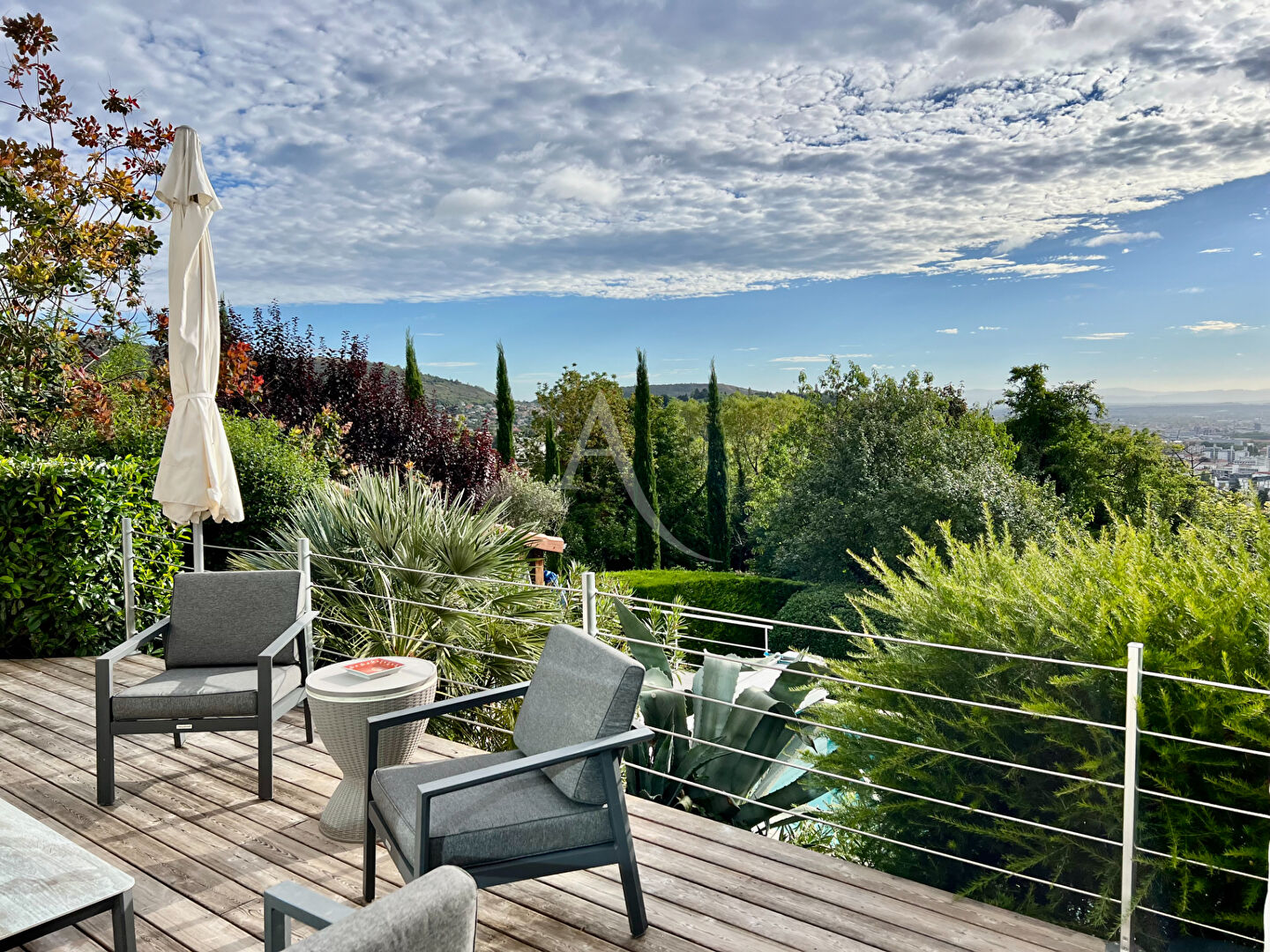 Agence immobilière de L'ADRESSE Clermont-Ferrand