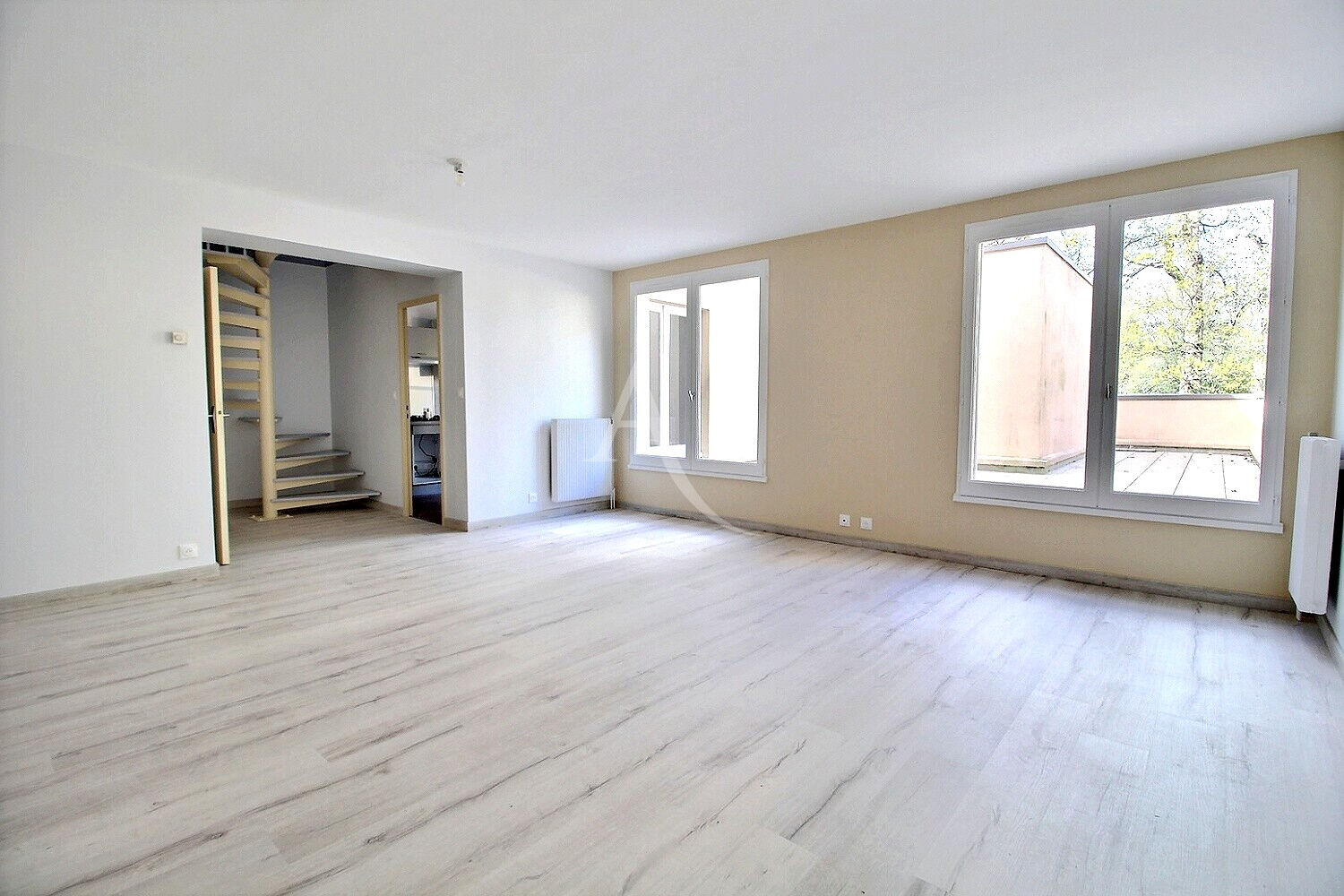 Duplex 4 pièces 74 m²