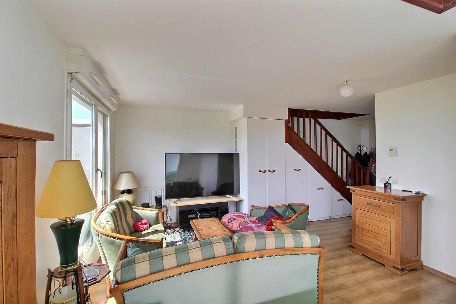 Photo Appartement Duplex à Elancourt 5 pièces 100 m2 avec parking sous-sol image 2/6