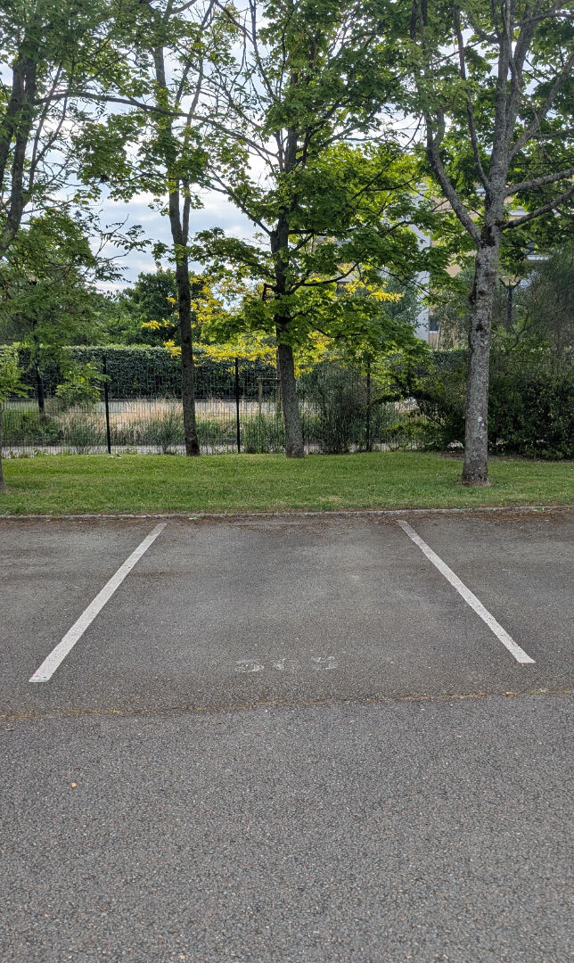 parking extérieur