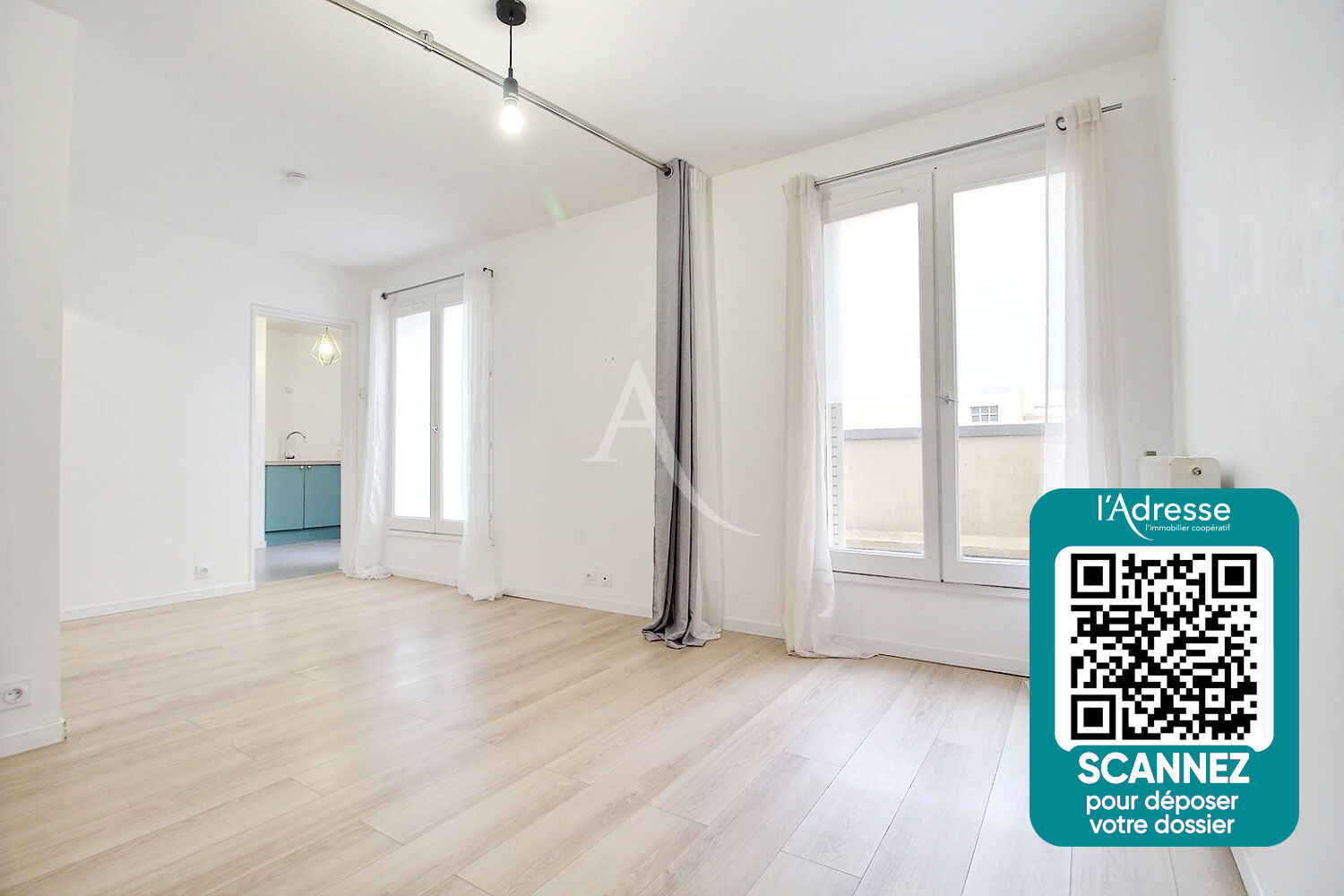 Photo Appartement Maurepas 1 pièce 28 m2 image 2/4