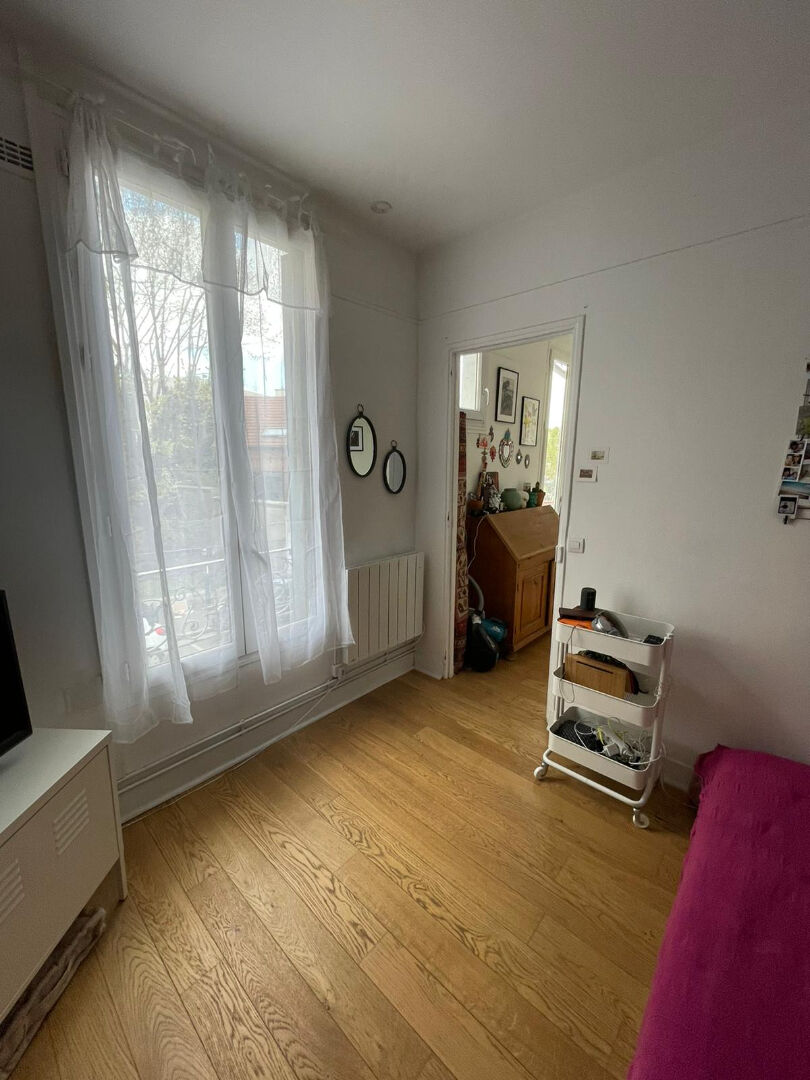 Photo STUDIO MEUBLE - CENTRE VILLE MONTREUIL image 3/5