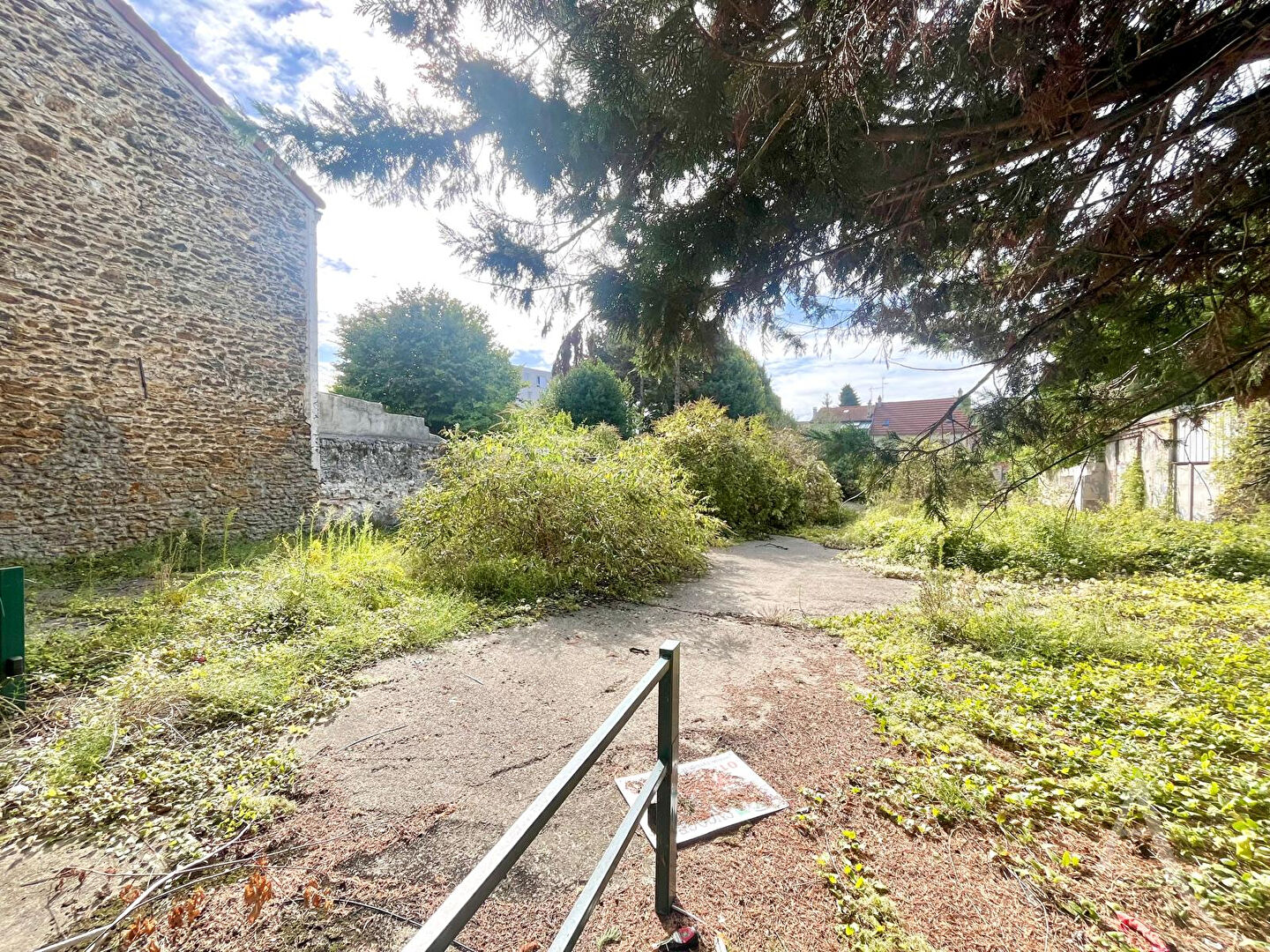 Photo Terrain 989 m2 image 2/4