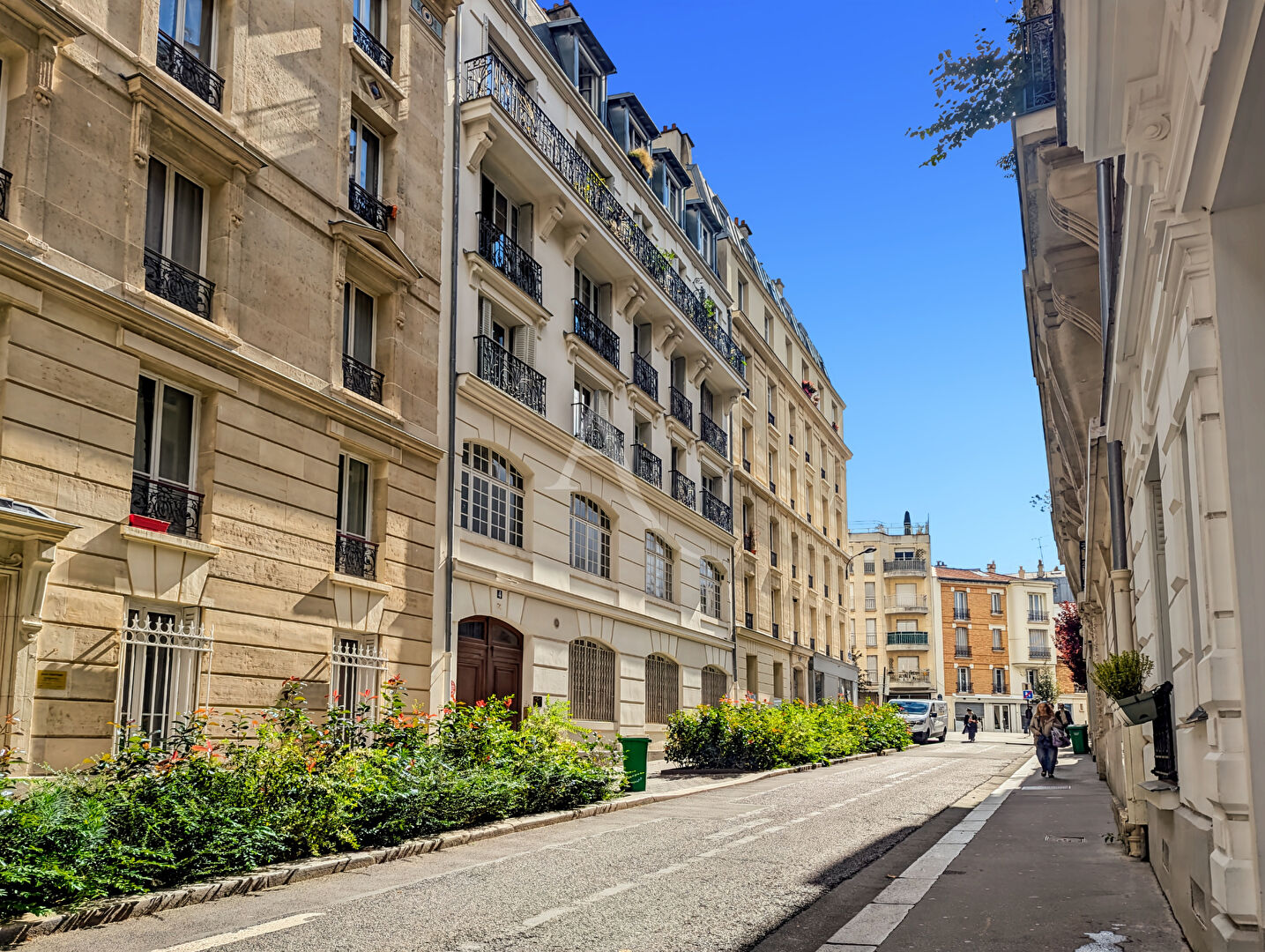 Agence immobilière de L'Adresse Wattignies PARIS 12ème