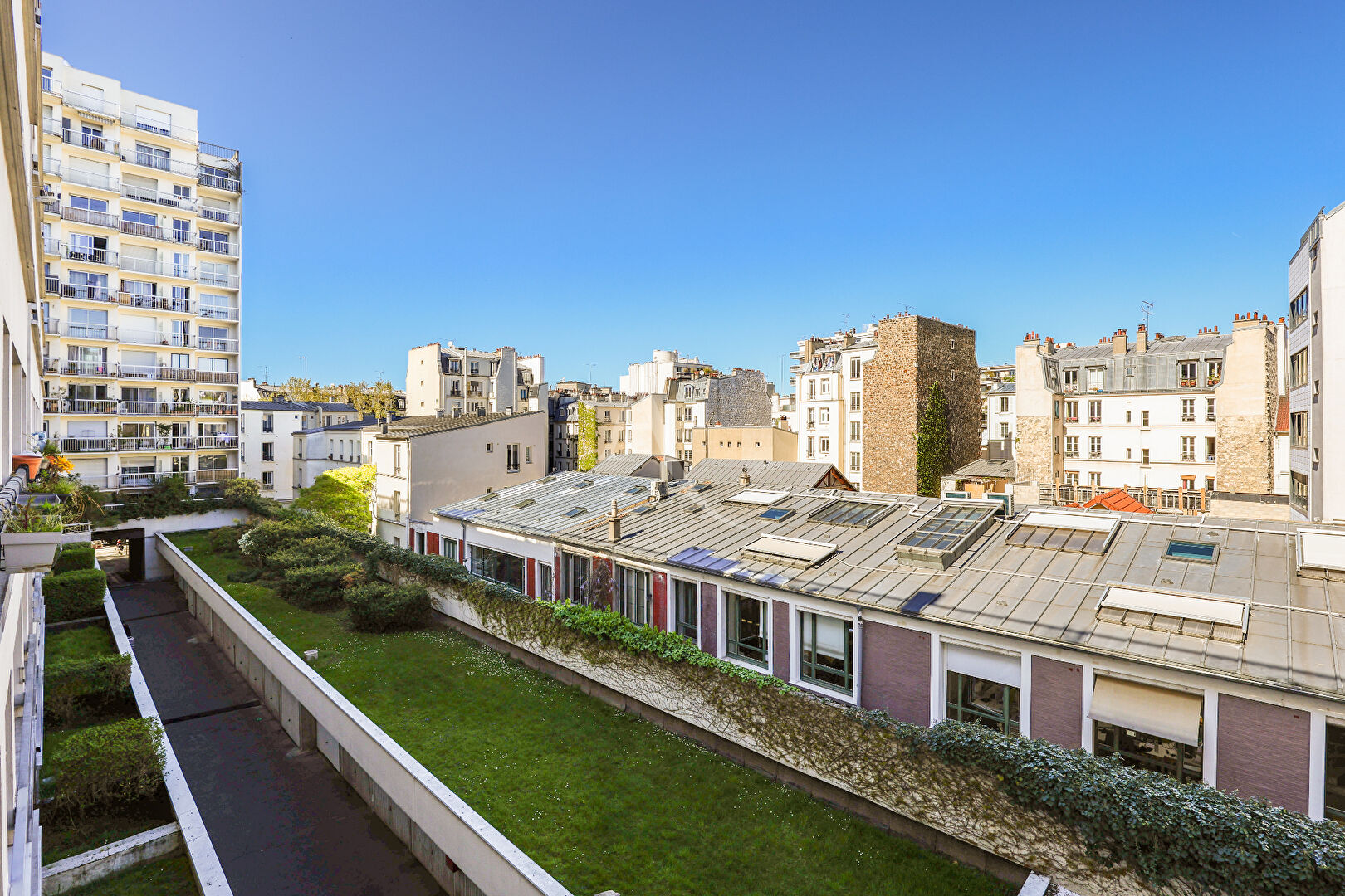 Agence immobilière de L'Adresse-Les Abbesses PARIS 18