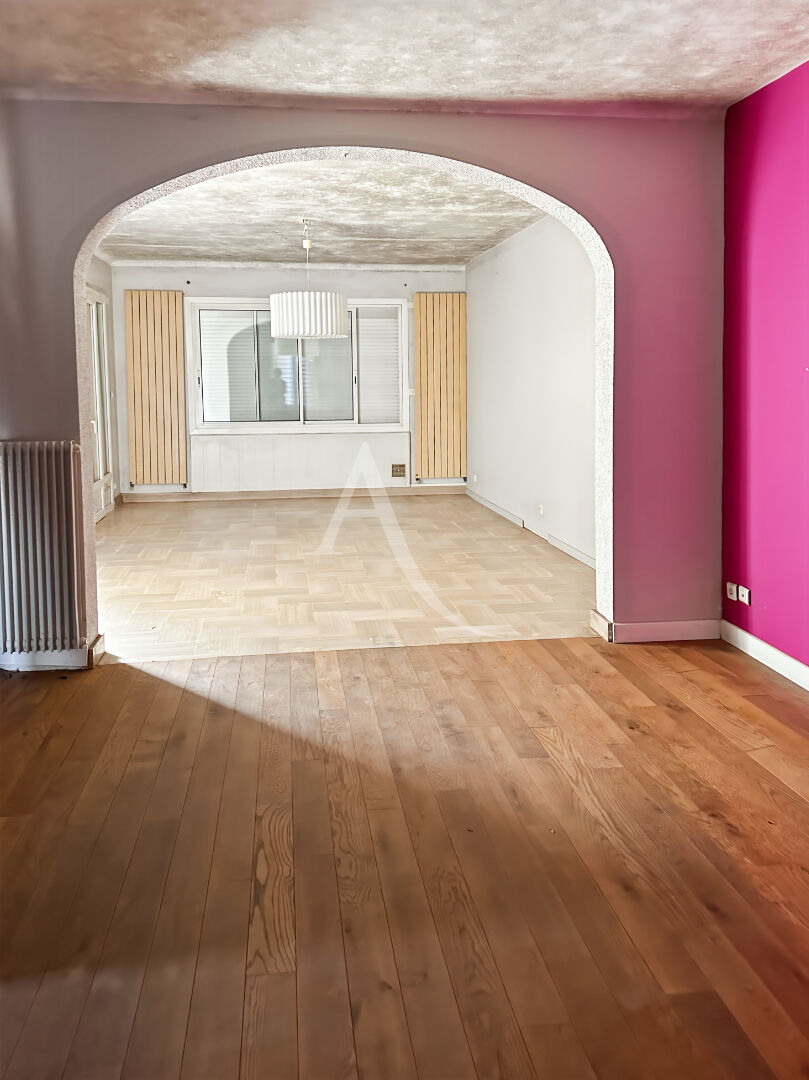 Photo Maison Vannes secteur gare, à rénover. image 5/6