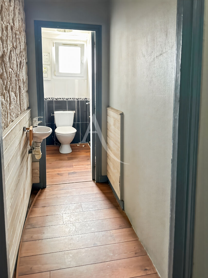 Photo Maison Vannes secteur gare, à rénover. image 6/6