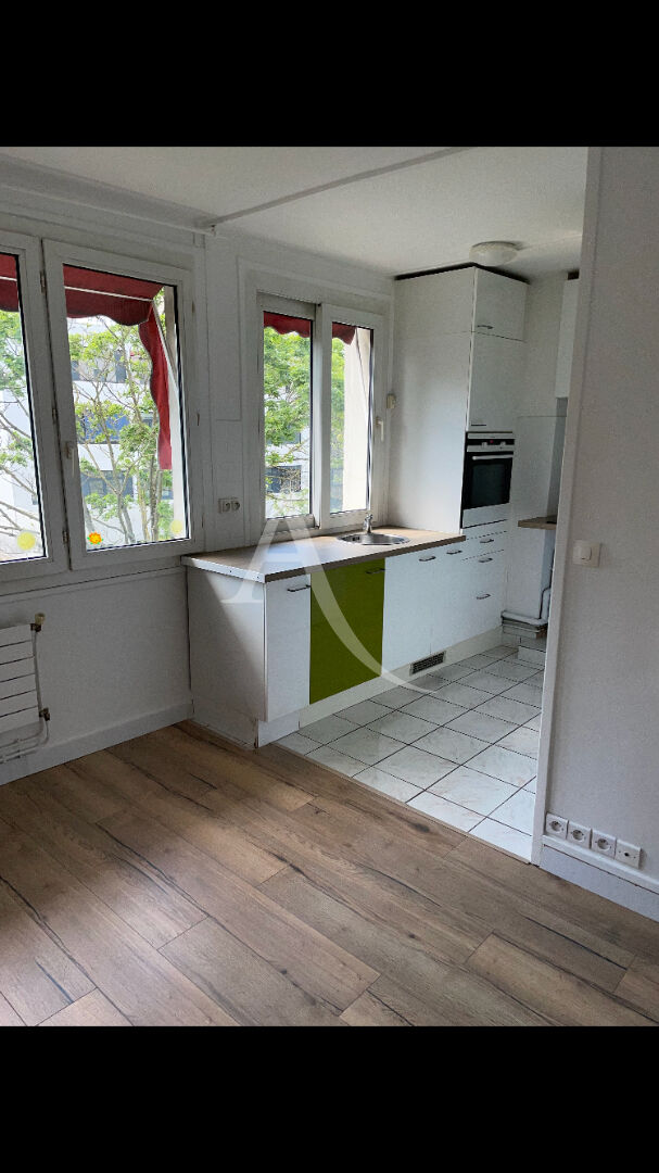 LOCATION / COLOCATION - APPARTEMENT - 4 PIECES - 63.37m² - VITRY SUR SEINE - CENTRE VILLE