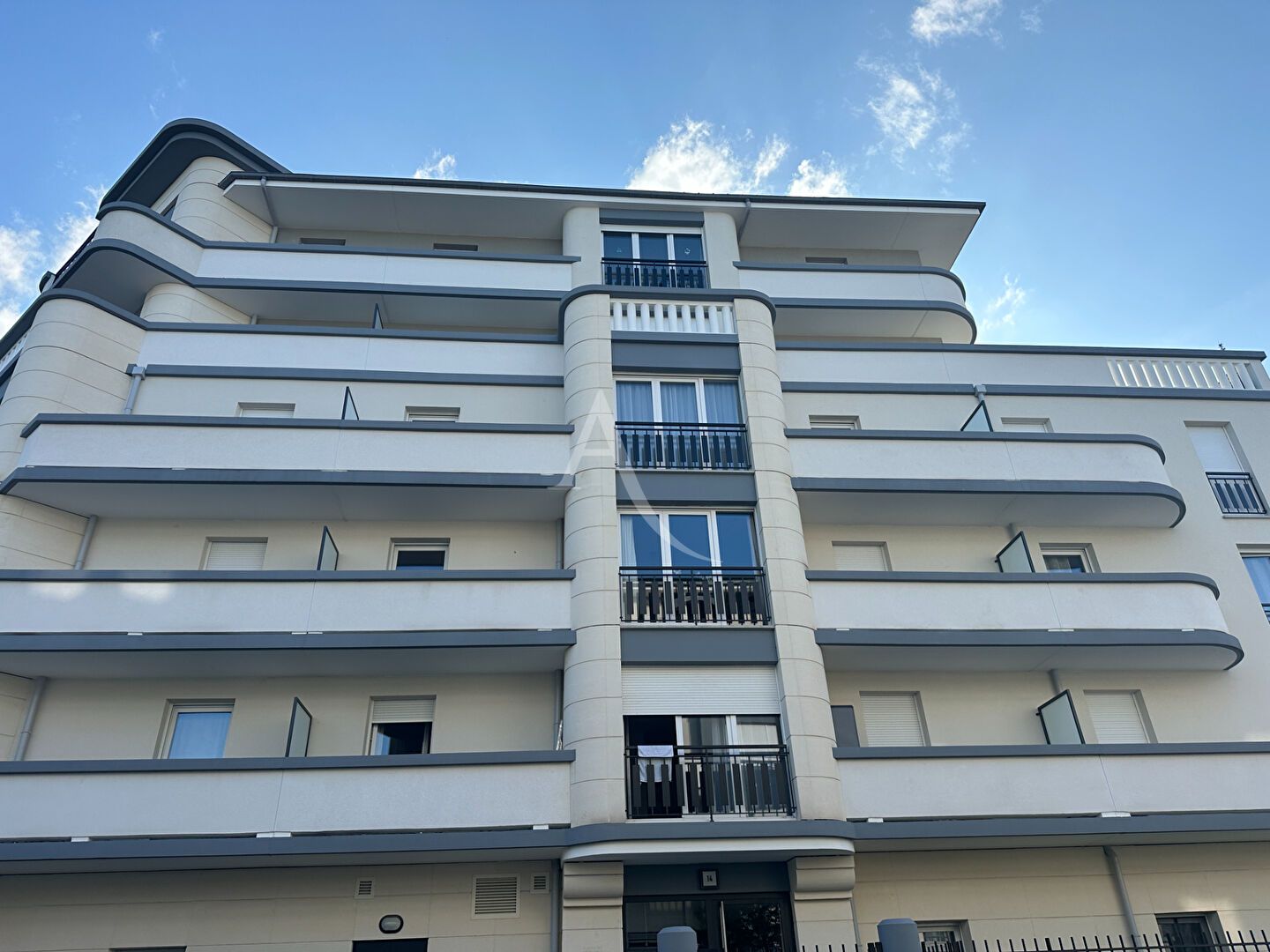 Agence immobilière de L'Adresse  VIP - L'ADRESSE VIP