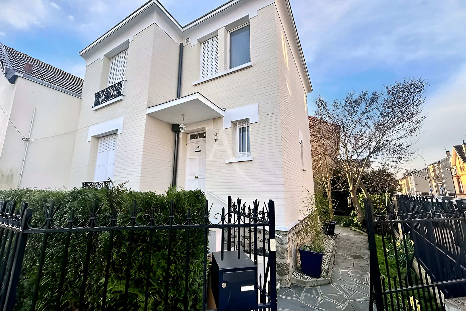 Agence immobilière de L'Adresse  VIP - L'ADRESSE VIP