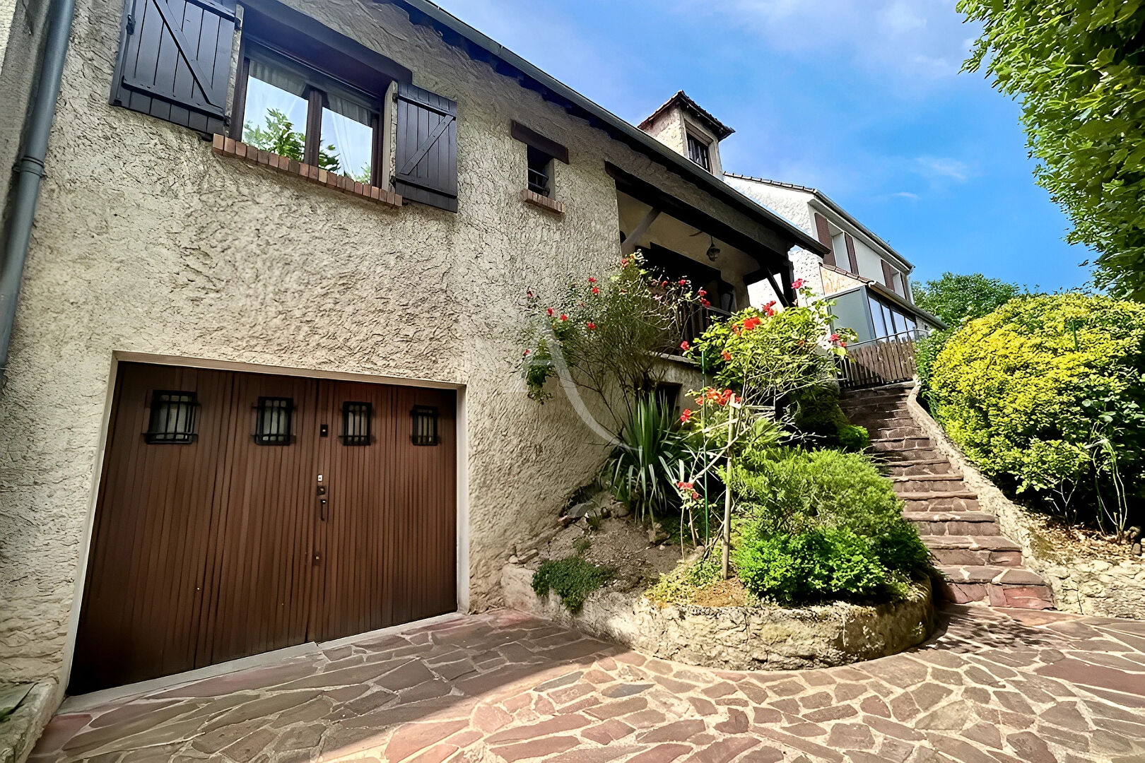 Agence immobilière de L'Adresse  VIP - L'ADRESSE VIP