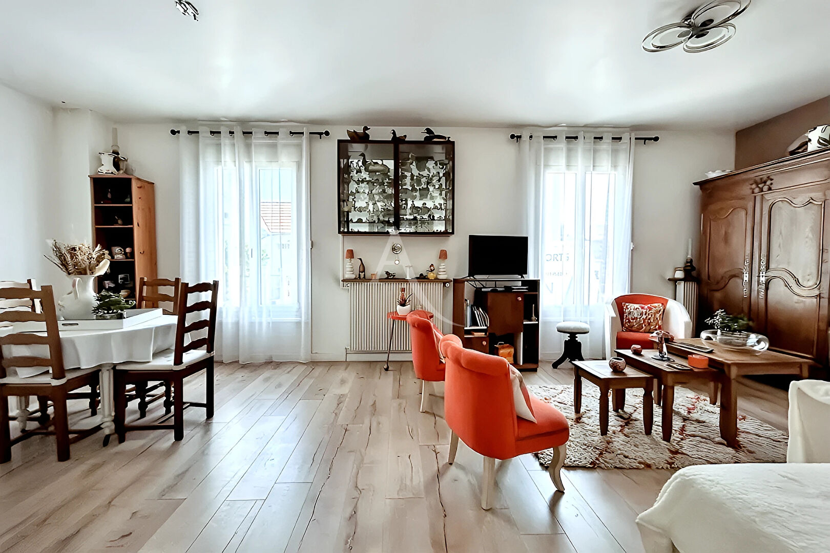 Agence immobilière de L'Adresse  VIP - L'ADRESSE VIP