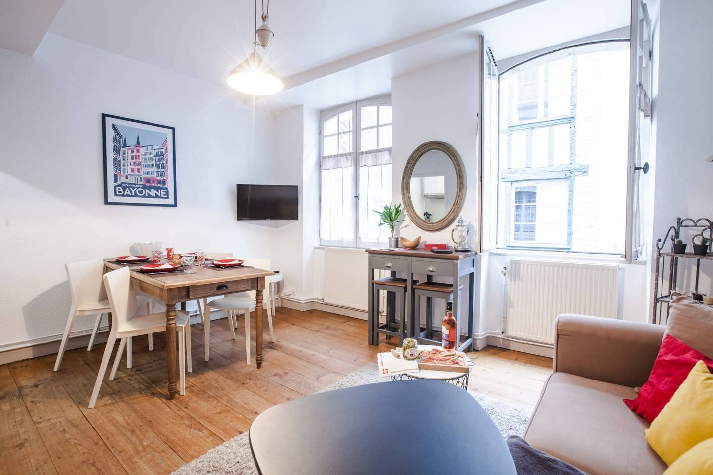 Opportunité d'investissement clé en main - Bayonne centre, Petit Bayonne T3 meublé