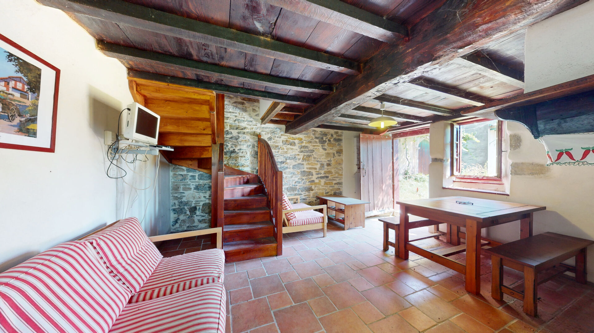 Photo Musculdy ? Ancien pigeonnier rénové avec charme sur plus de 2200 m² de terrain arboré image 6/6