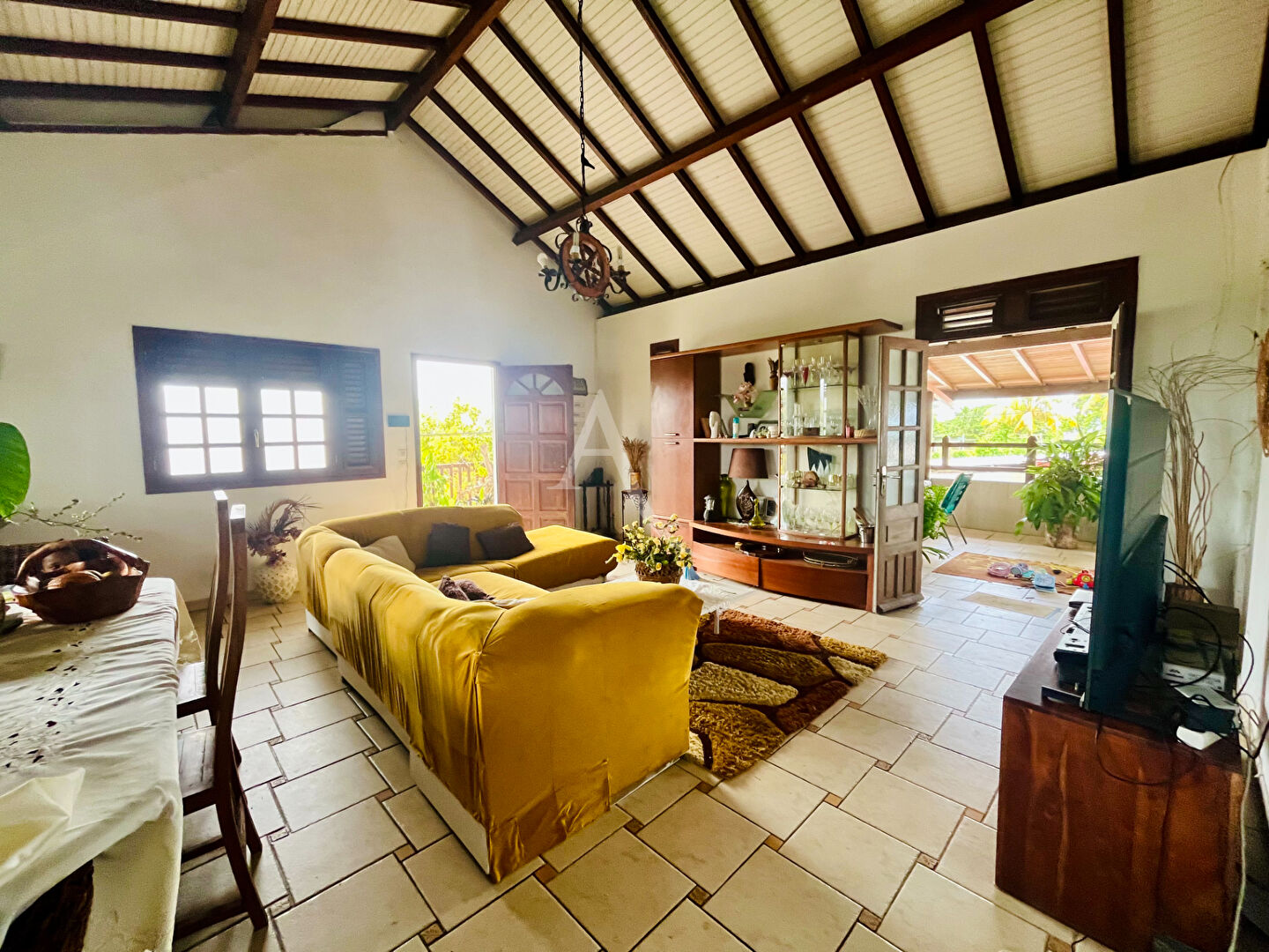 Photo Ensemble immobilier avec piscine - 6 appartements - Fort potentiel locatif au Gros-Morne image 4/6