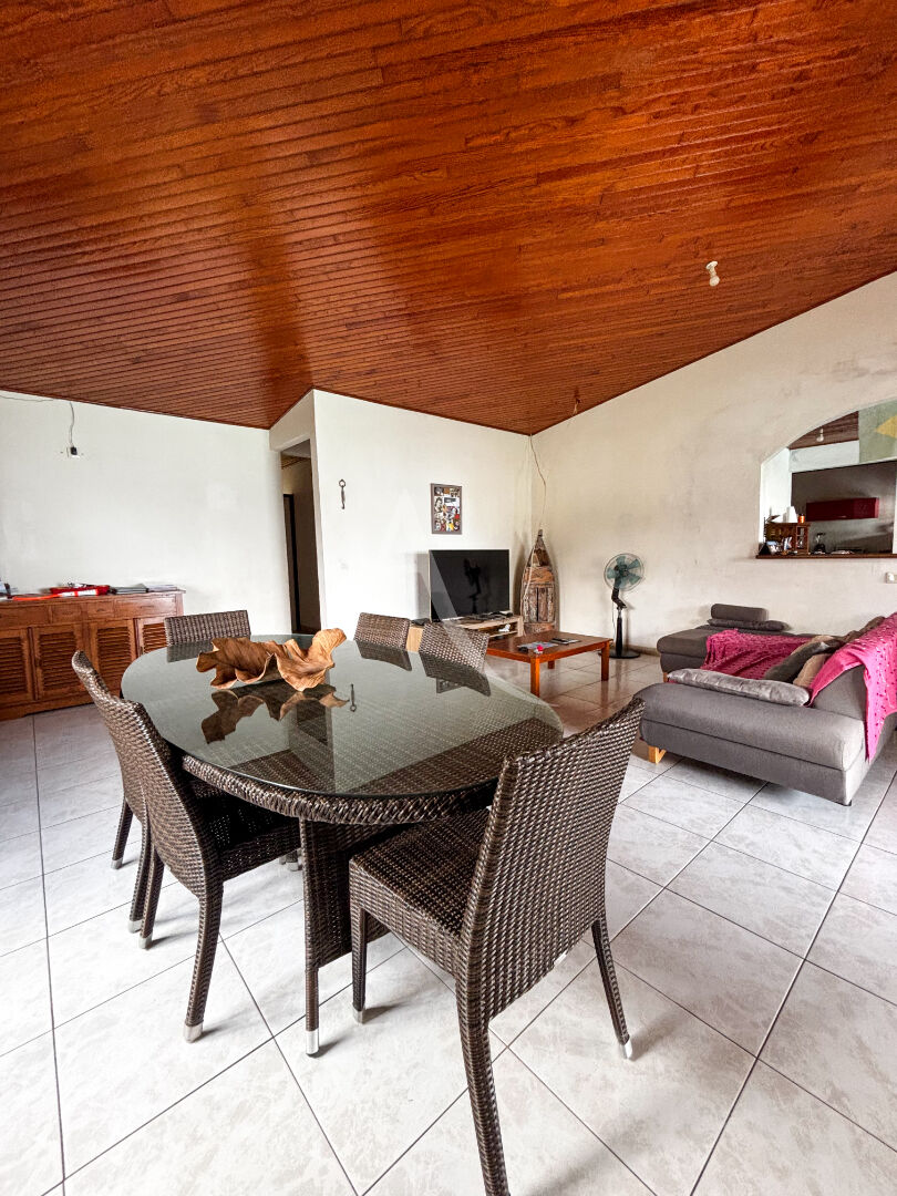 Photo Maison T4 avec vue mer, piscine et appartement T2 au Robert image 5/6