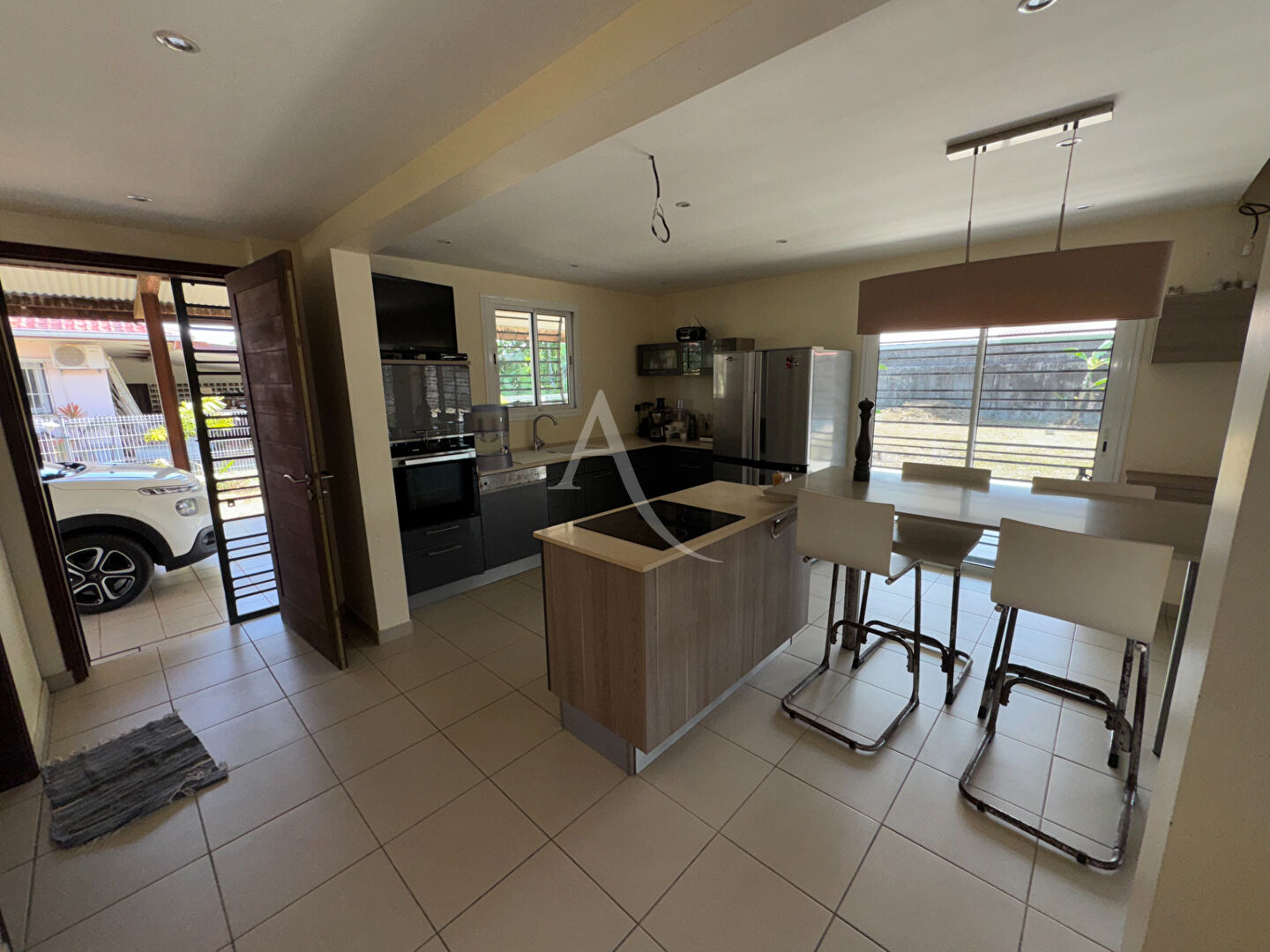 Photo Une villa T7 de 280m² sur Matoury image 3/6