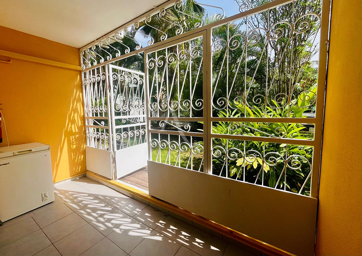 Photo Appartement meublé avec terrasse - Rez-de-chaussée, Pointe-du-Bout image 2/6