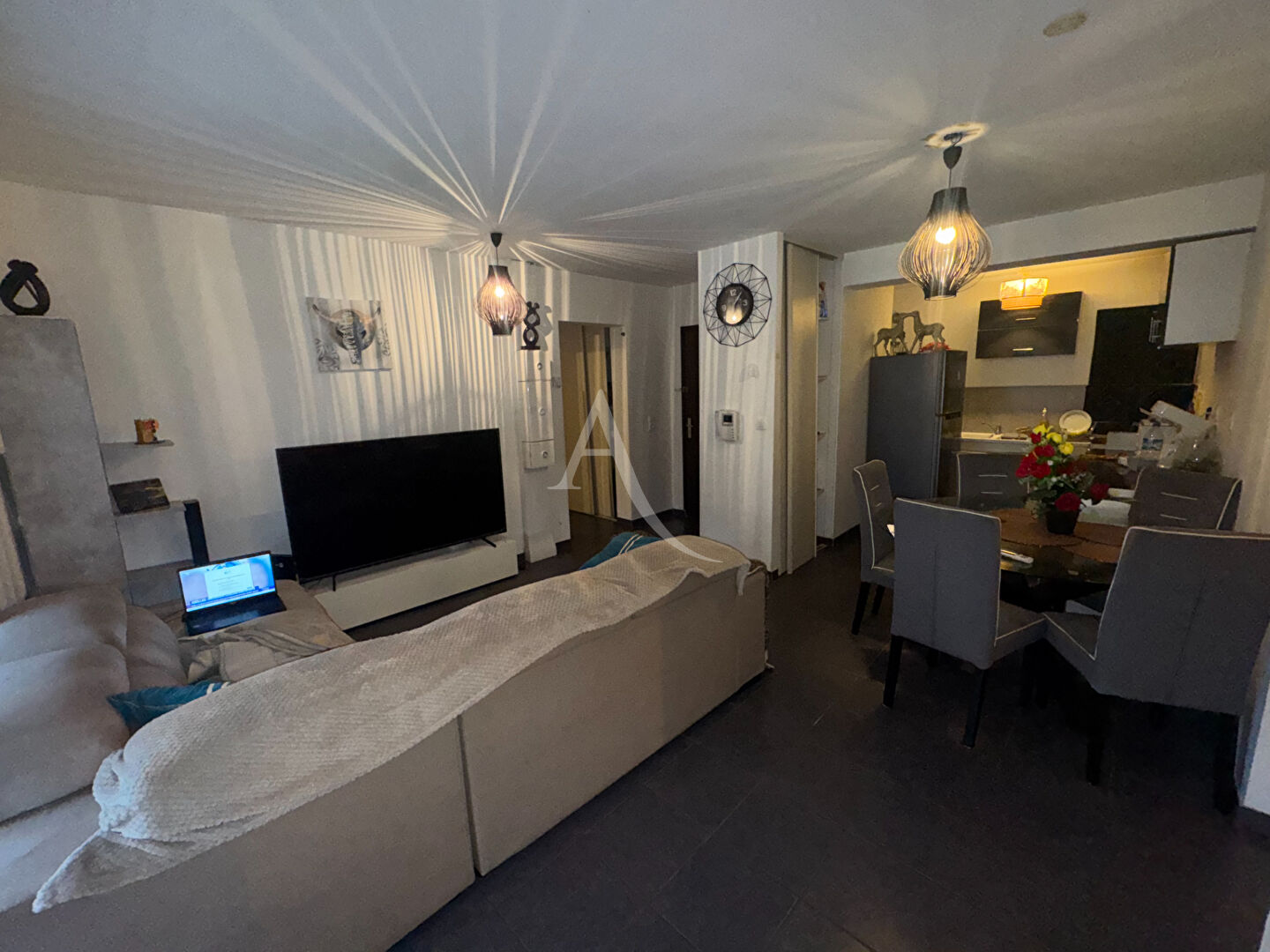 Photo Appartement T3 de  70m² image 1/6