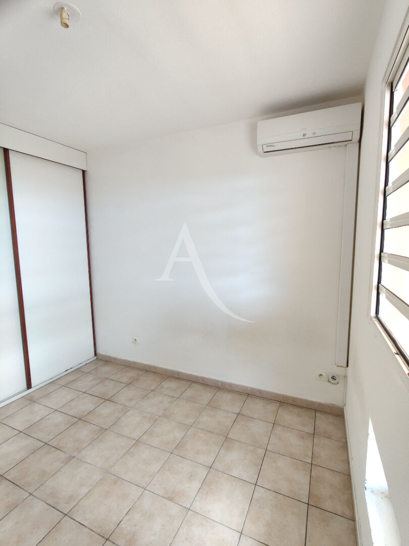 Photo T2 avec parking dans résidence sécurisé à Fort-de-France de 36.53 m2 avec terrasse de 17 m2 image 5/5