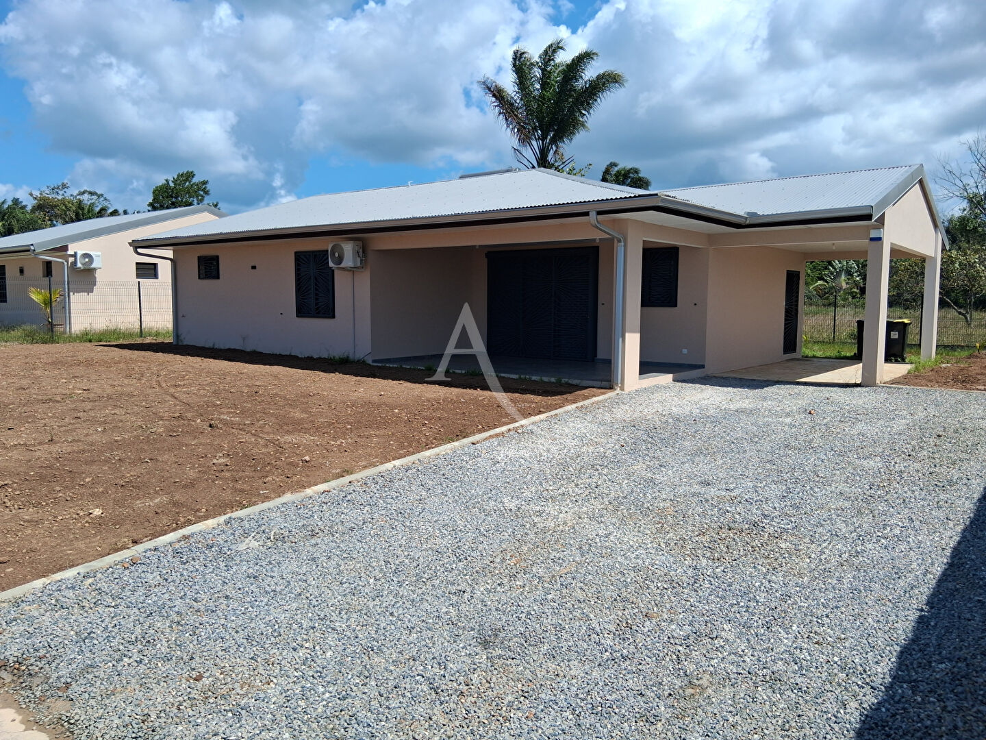 House 4 pièces · 102.00 m² à MATOURY