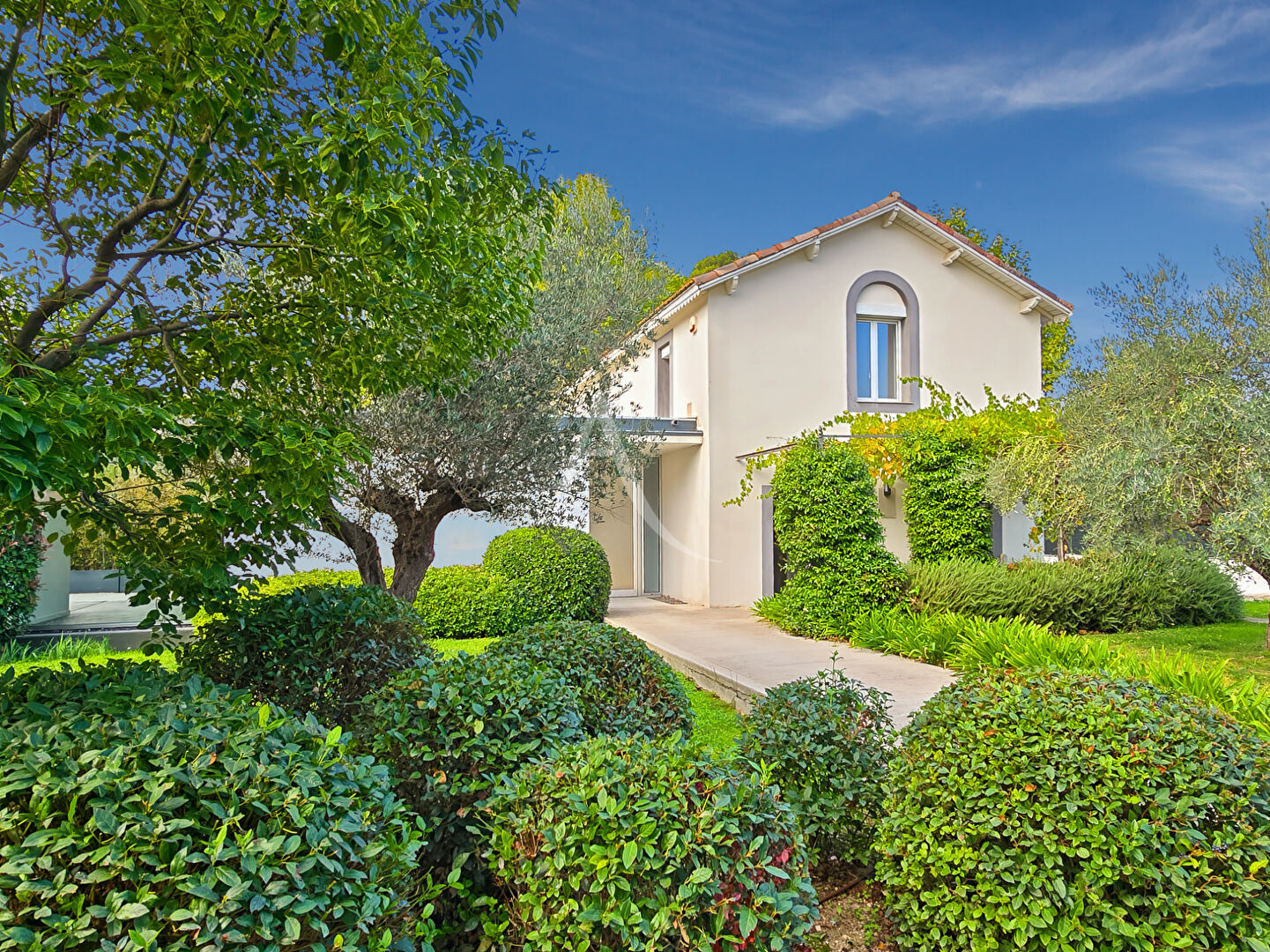 Photo À vendre Villa T5 de charme avec piscine sur 1200 m²  Allauch La Pounche image 3/6