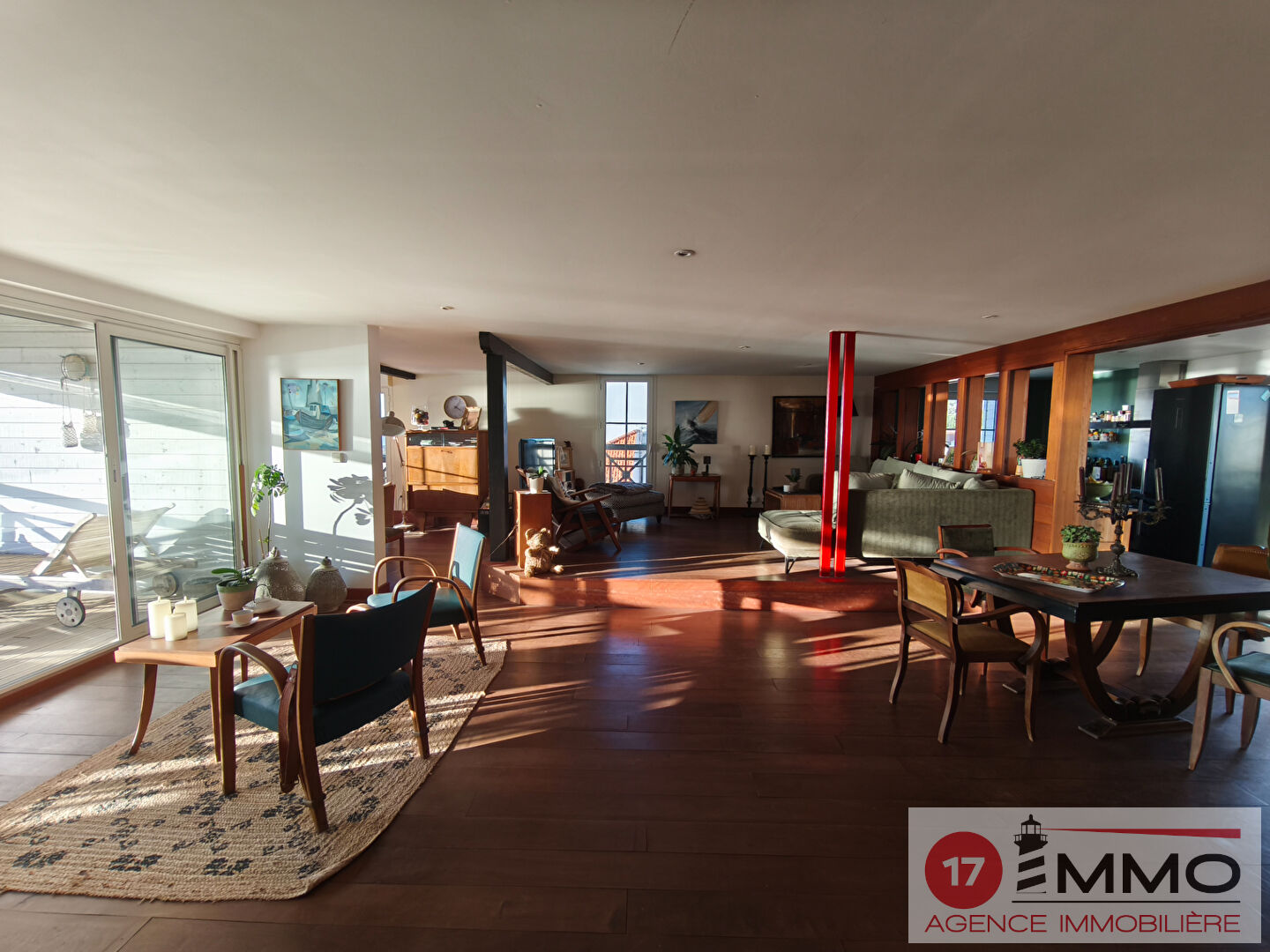 Agence immobilière de 
 17 IMMO - 17 IMMO 
