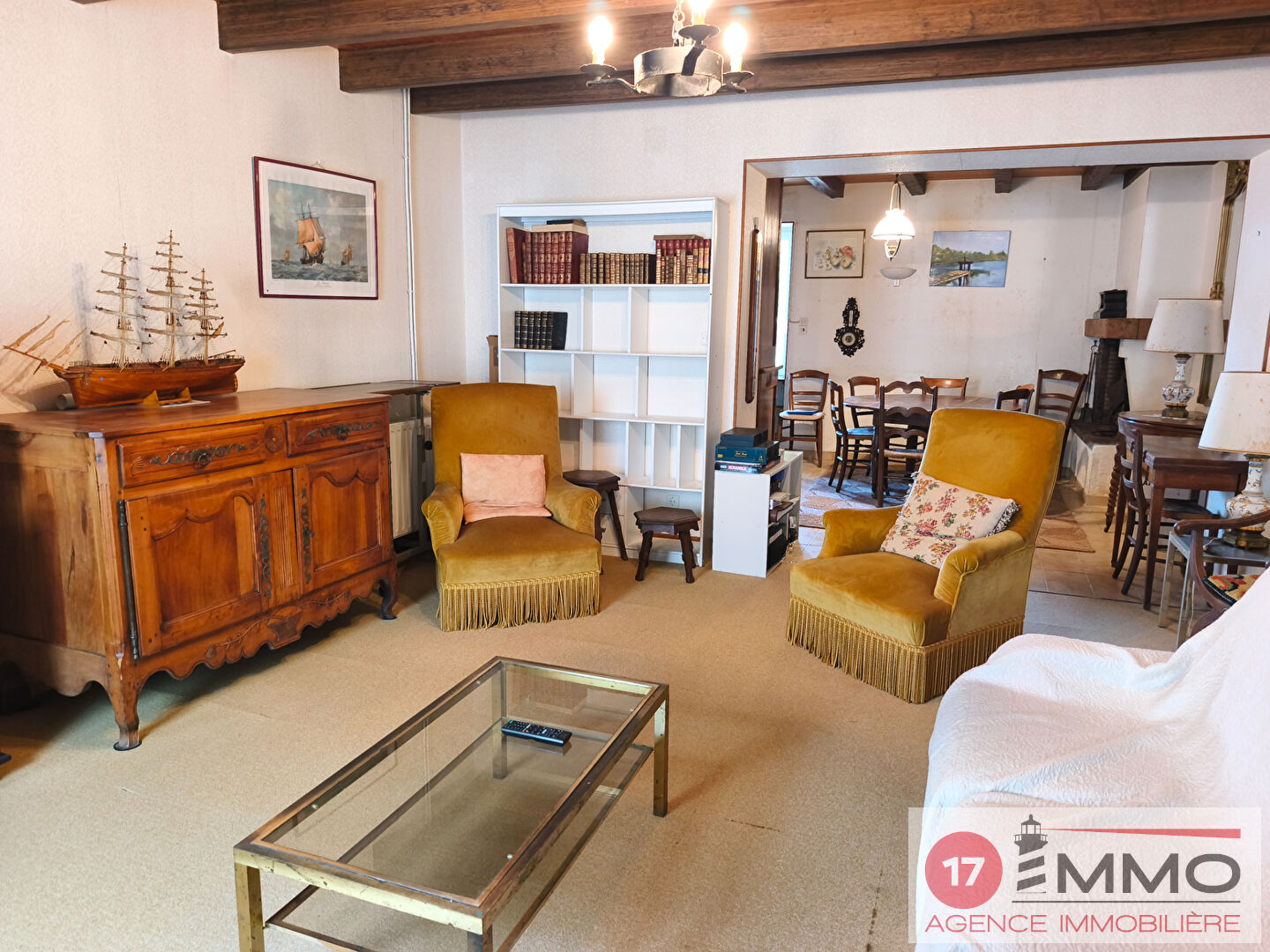 Agence immobilière de 
 17 IMMO - 17 IMMO 
