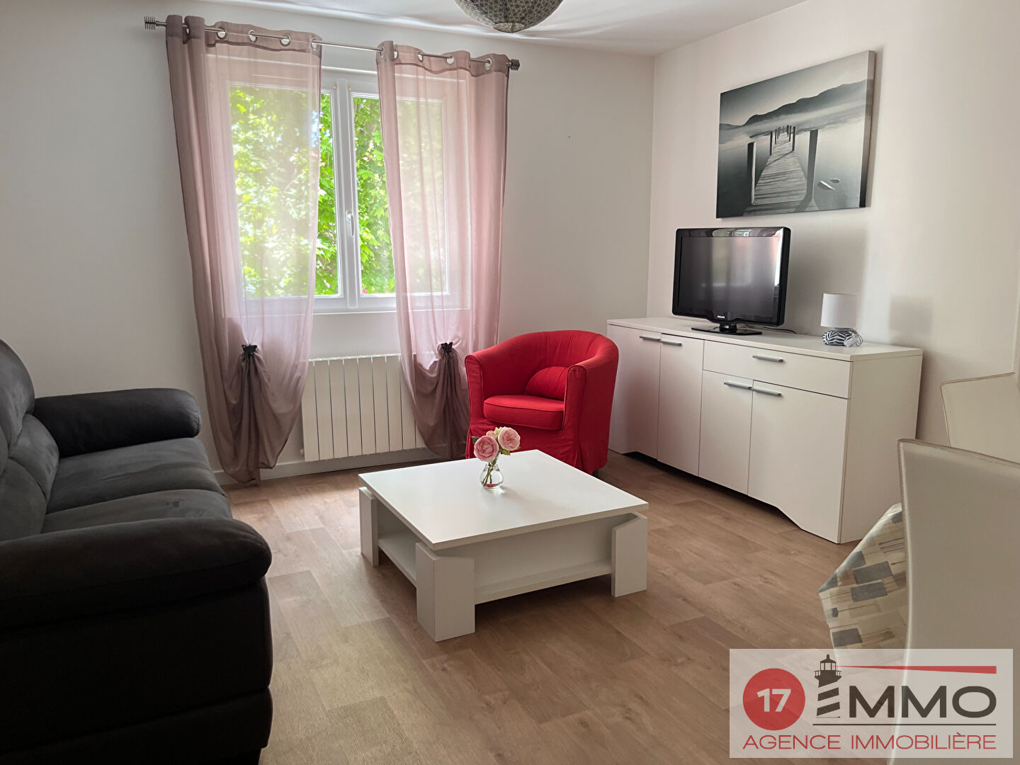 Agence immobilière de 
 17 IMMO - 17 IMMO 

