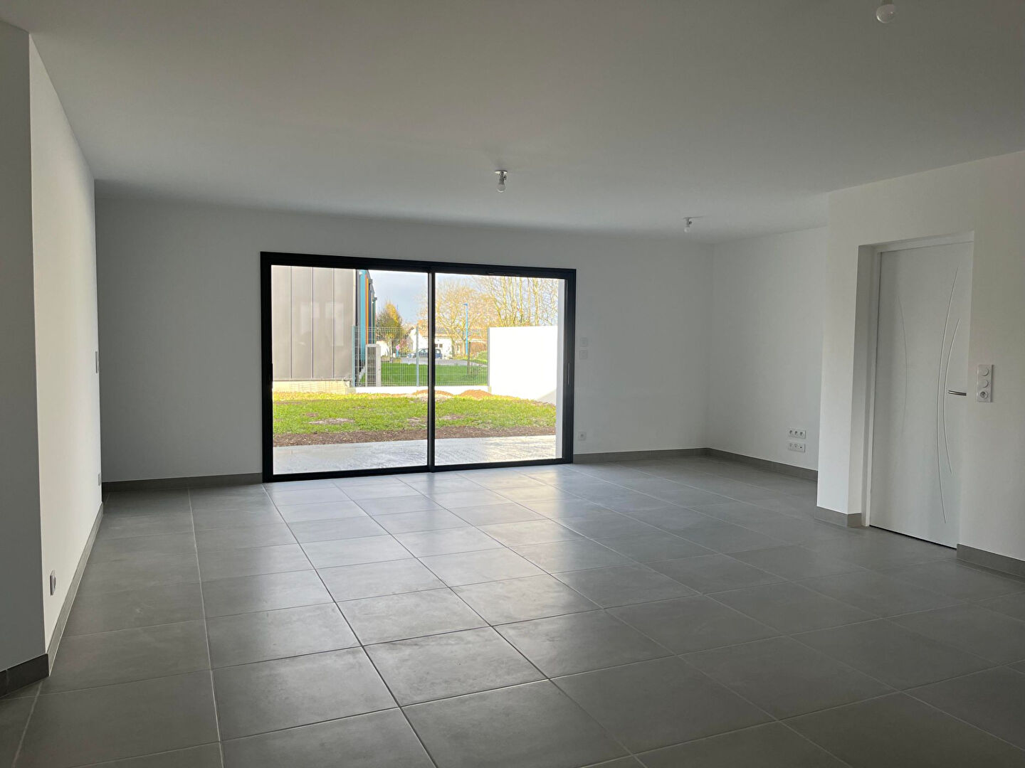 Agence immobilière de 
 17 IMMO - 17 IMMO 
