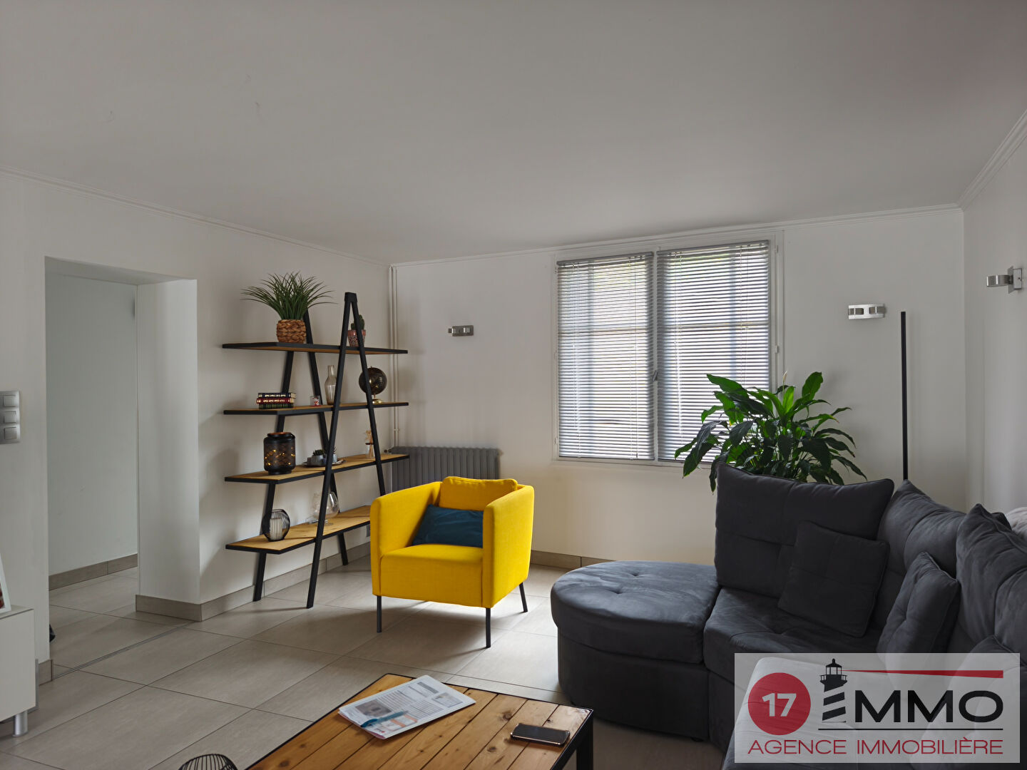 Agence immobilière de 
 17 IMMO - 17 IMMO 
