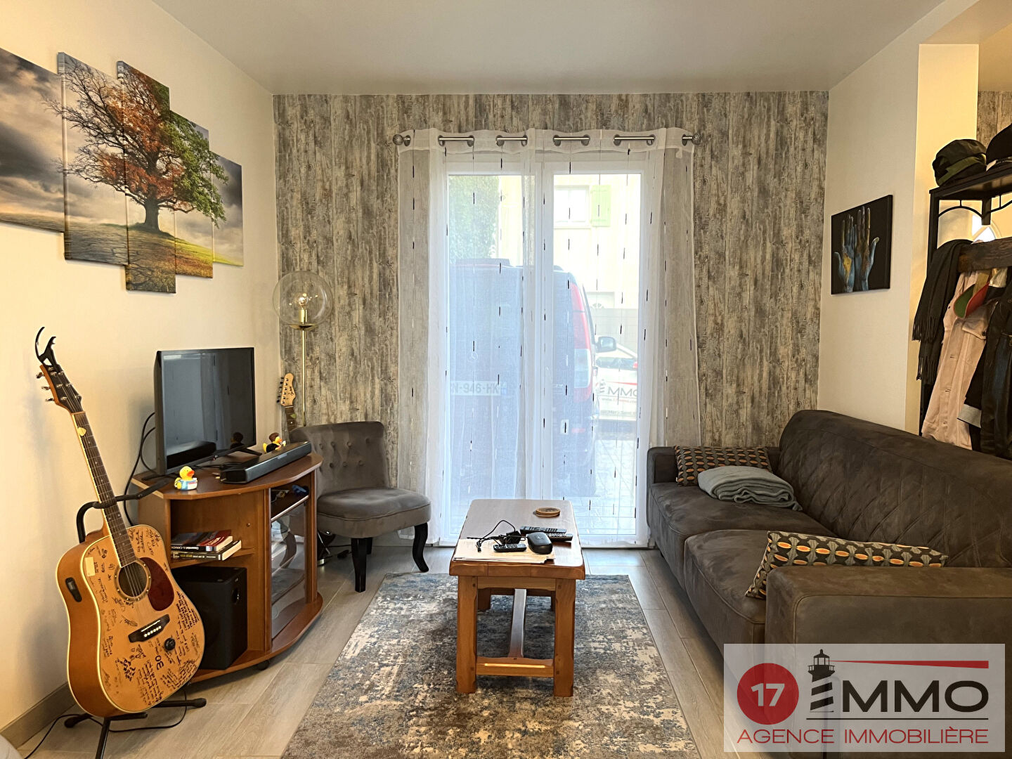 Agence immobilière de 
 17 IMMO - 17 IMMO 
