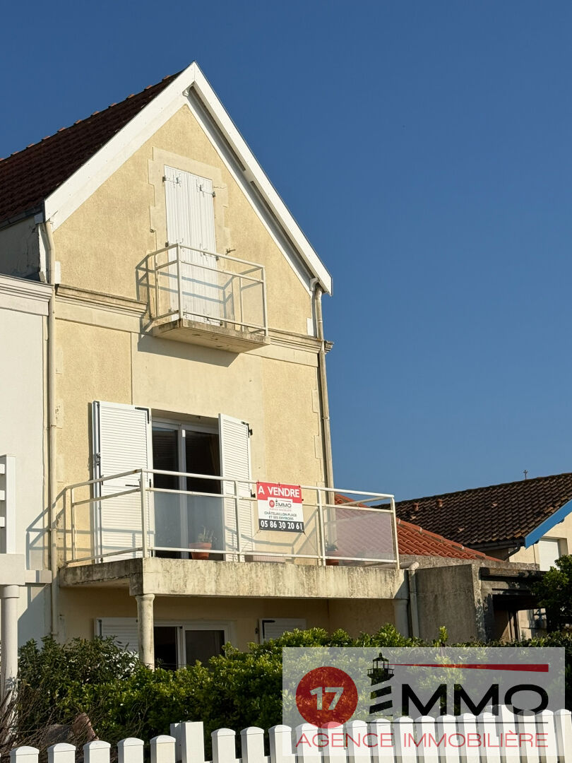 Agence immobilière de 
 17 IMMO - 17 IMMO 
