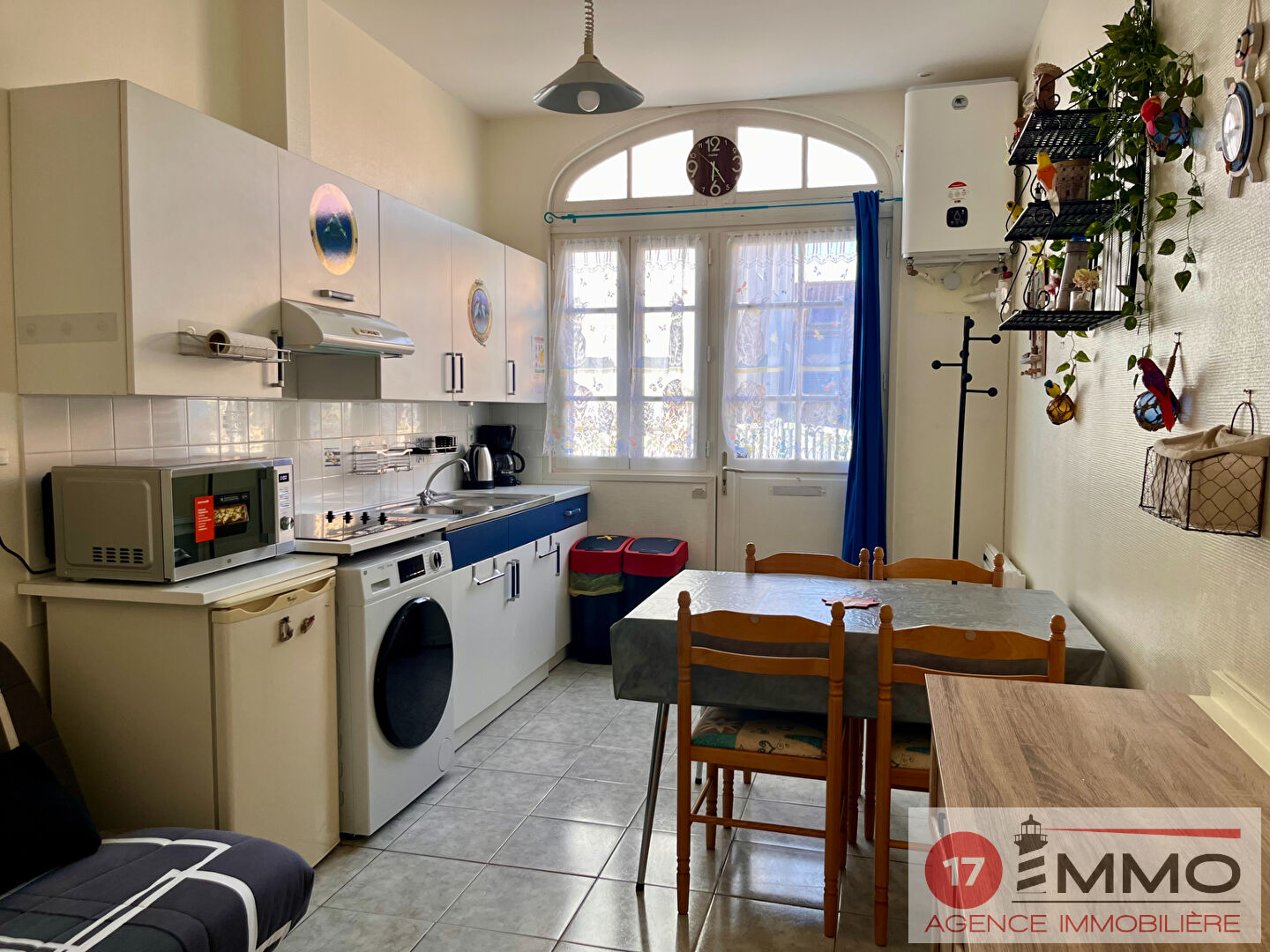 Agence immobilière de 
 17 IMMO - 17 IMMO 
