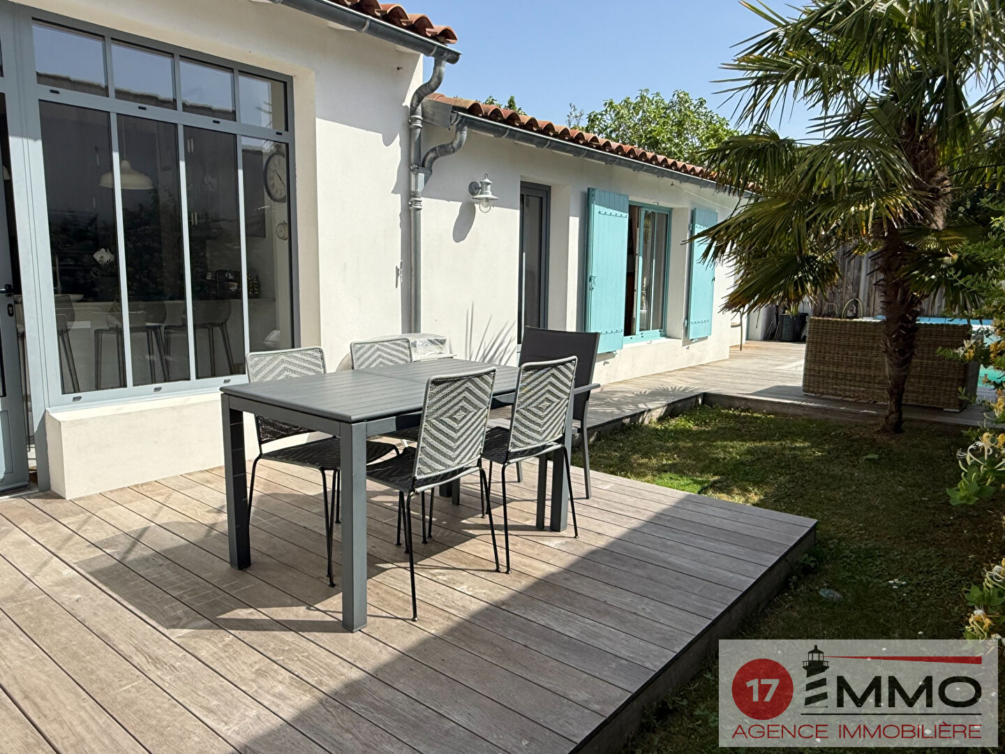 Agence immobilière de 
 17 IMMO - 17 IMMO 

