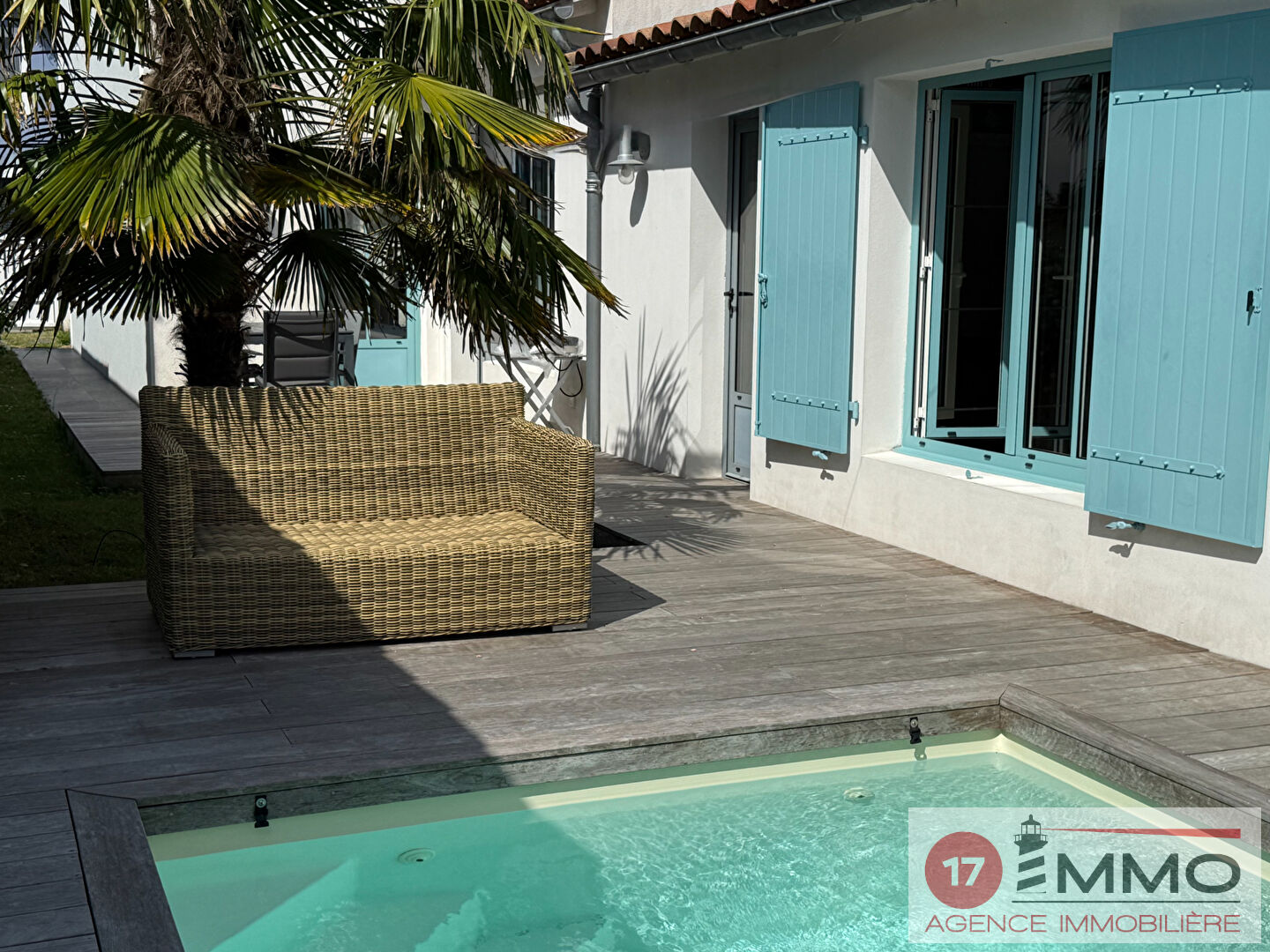 Agence immobilière de 
 17 IMMO - 17 IMMO 
