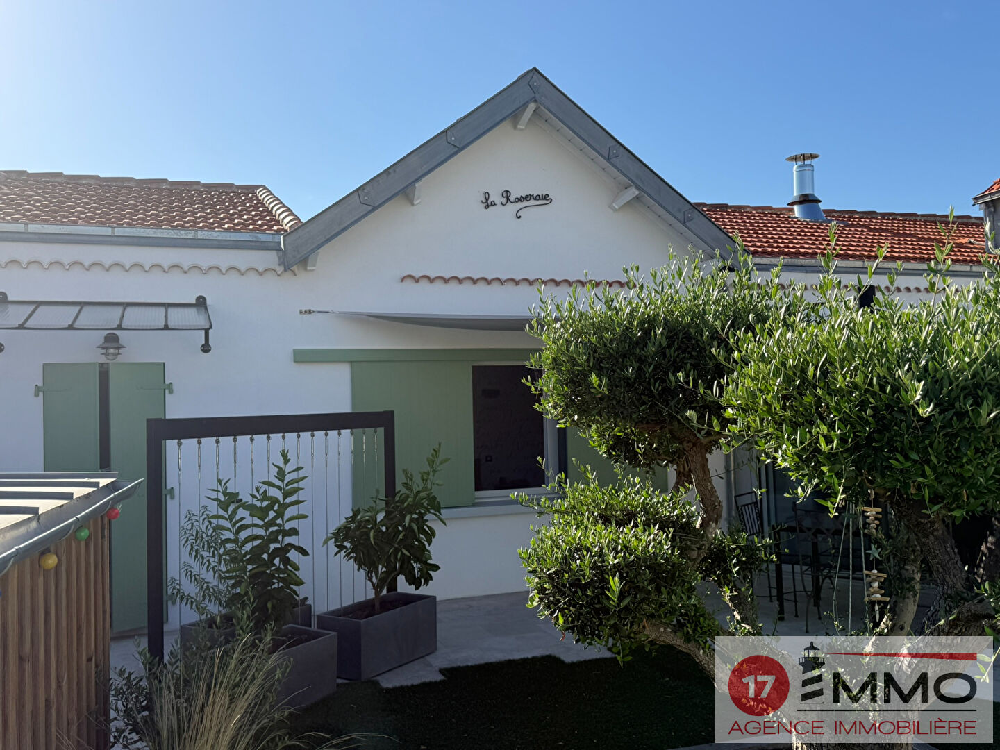 Agence immobilière de 
 17 IMMO - 17 IMMO 
